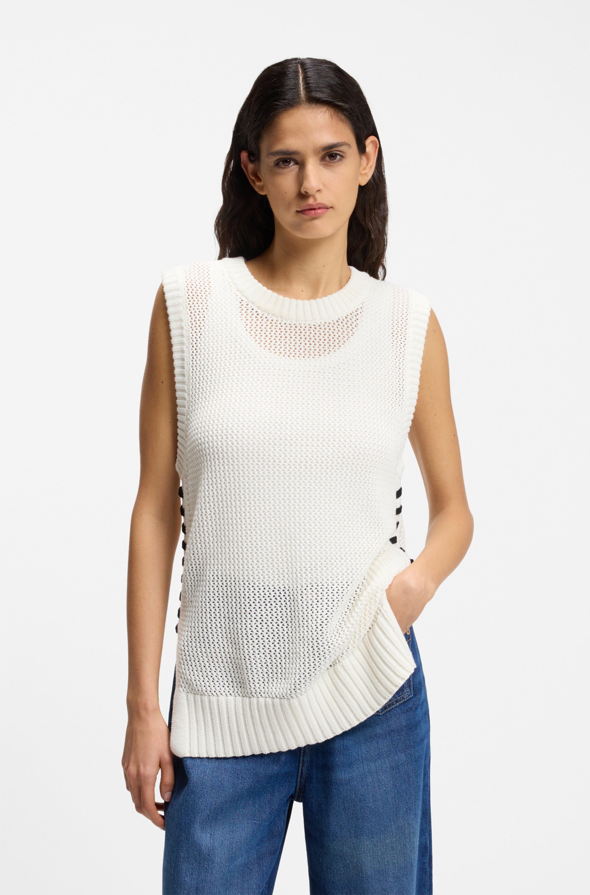 BOSS ORANGE Stricktop Favignon Premium Damenmode mit Schnürdetails in Kontrastfarbe, Relaxed Fit