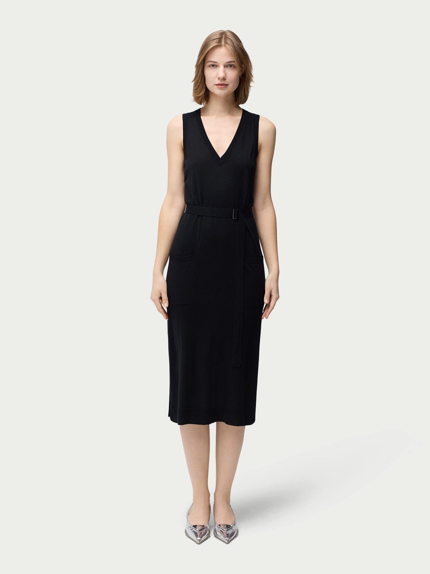 GOBI Cashmere Strickkleid Kleid mit V-Ausschnitt aus Seide-Kaschmir