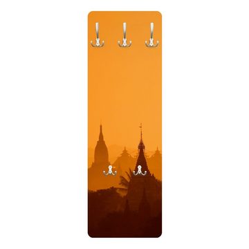 Bilderdepot24 Garderobenpaneel orange Spirituell Städte Skyline Tempelstadt in Myanmar Design (ausgefallenes Flur Wandpaneel mit Garderobenhaken Kleiderhaken hängend), moderne Wandgarderobe - Flurgarderobe im schmalen Hakenpaneel Design