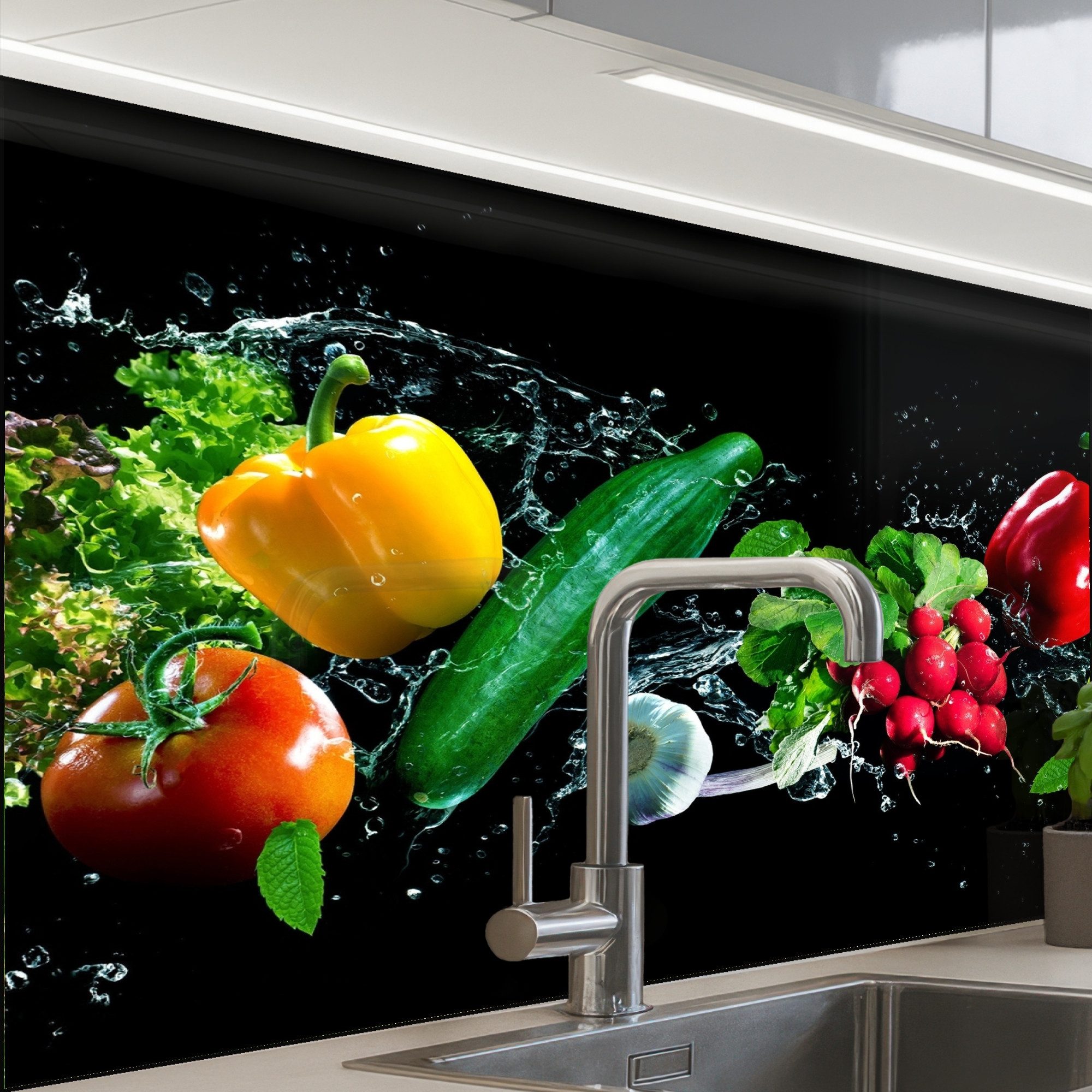 KitchenYeah Küchenrückwand selbstklebend Gemüse - Splash - Schwarz, (1-tlg) günstig online kaufen
