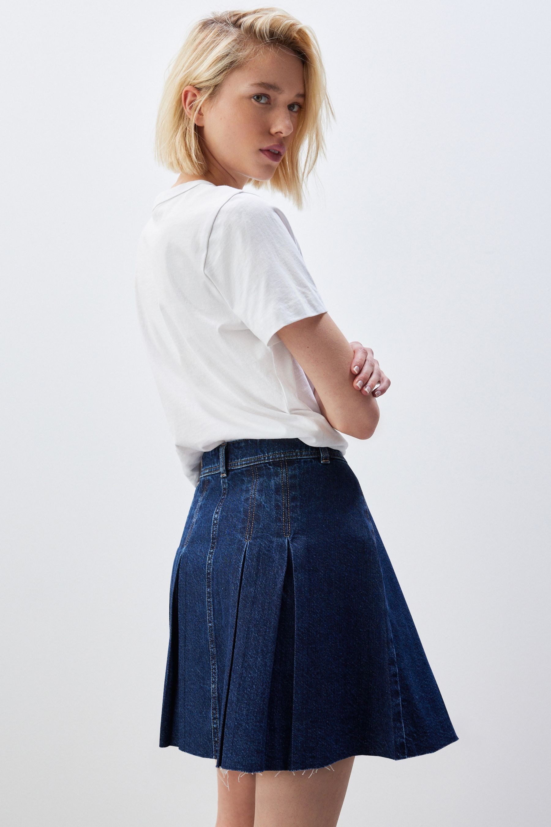 Next Jeansrock Plissierter Jeans-Minirock, Kurzgröße (1-tlg) günstig online kaufen