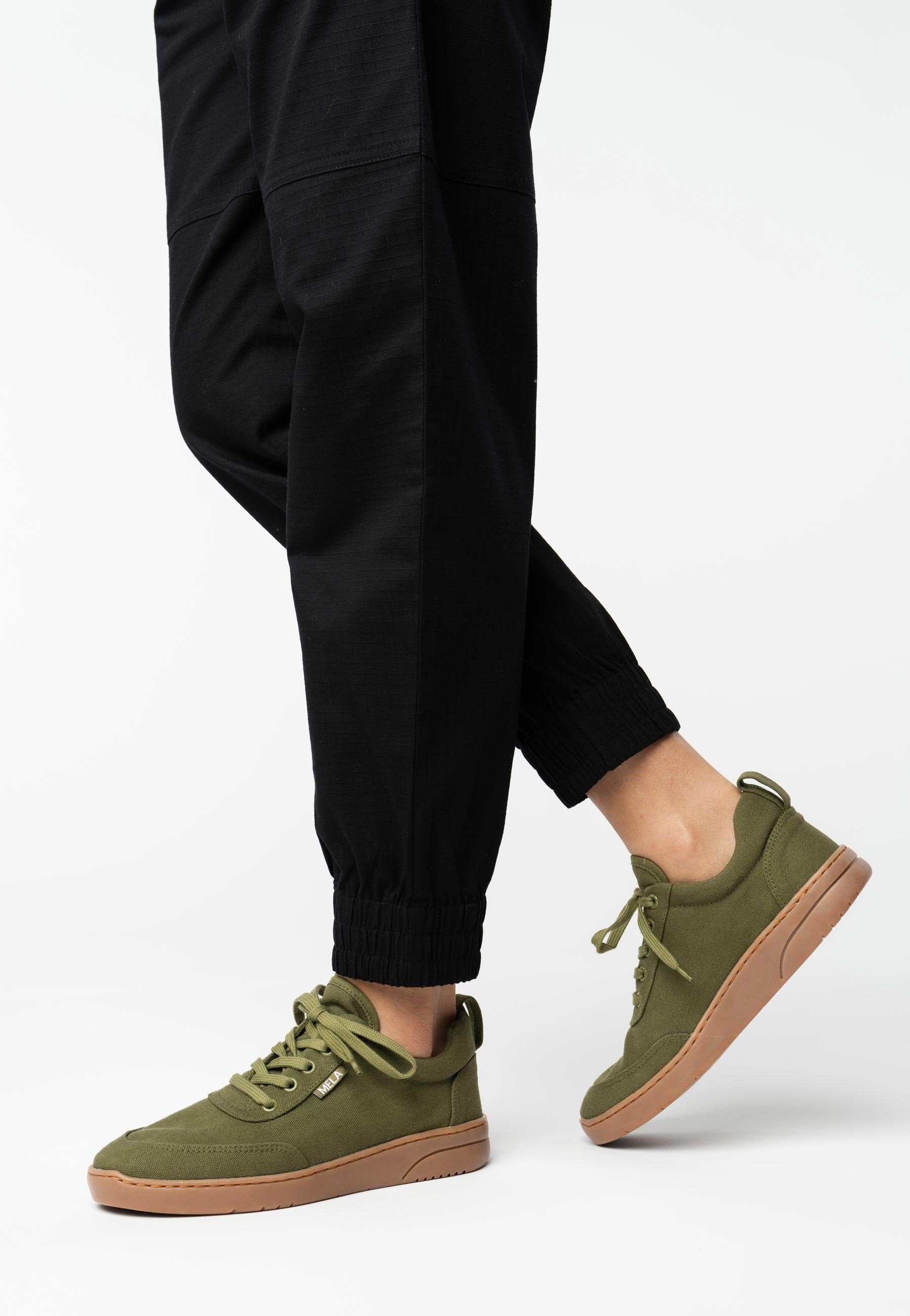 Sneaker MELA olivegrün / zusätzlichem Schnürsenkel inklusive Sneaker YALA Paar Damen gum