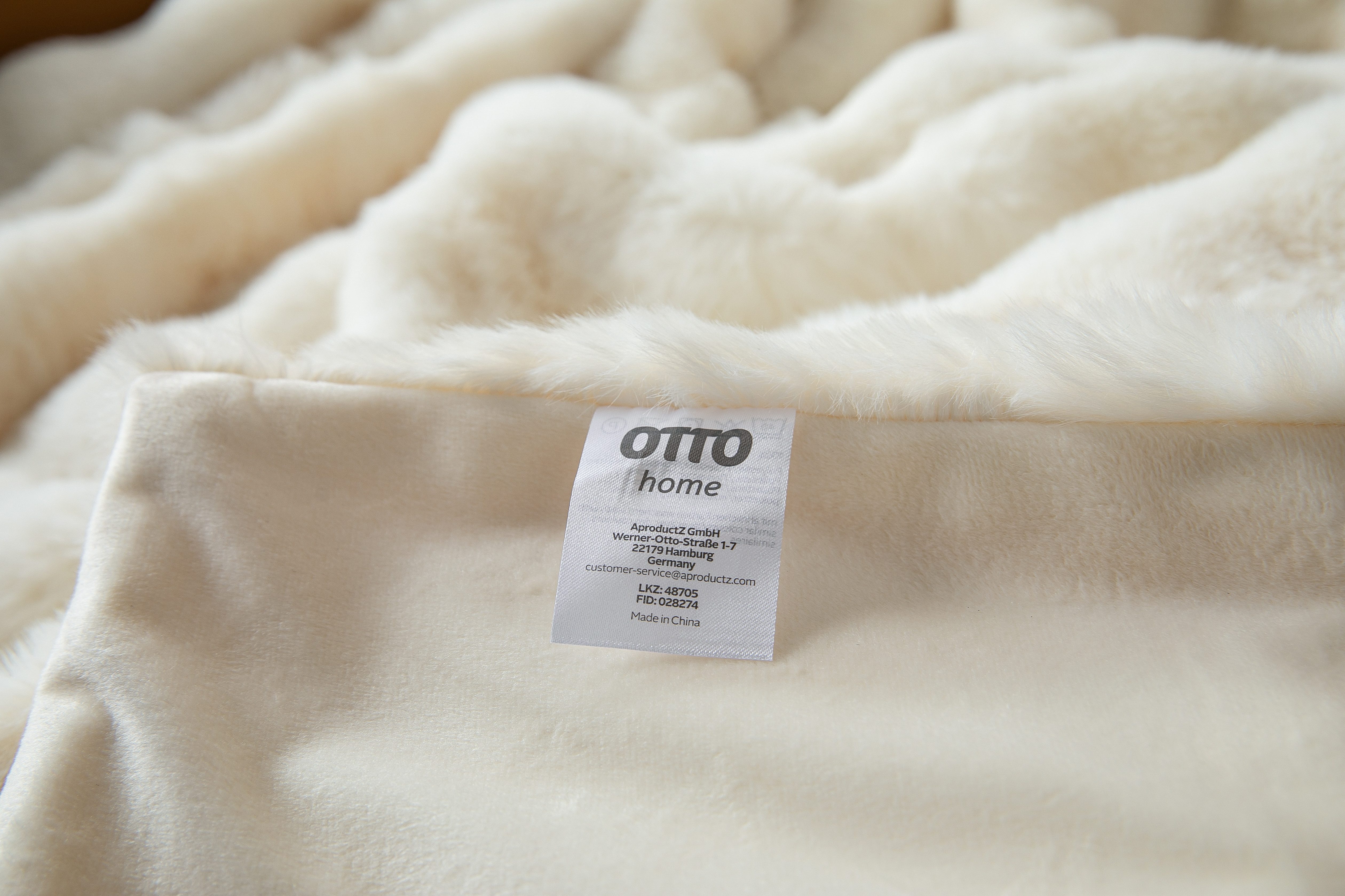 Wohndecke Briee Premium 550g/m², hochwertig, flauschige Decke, maximaler Komfort, OTTO home, Decke mit Fell-Optik, bubble, unifarben, hochwertige Qualität 550g/ – Bild 4 von 5