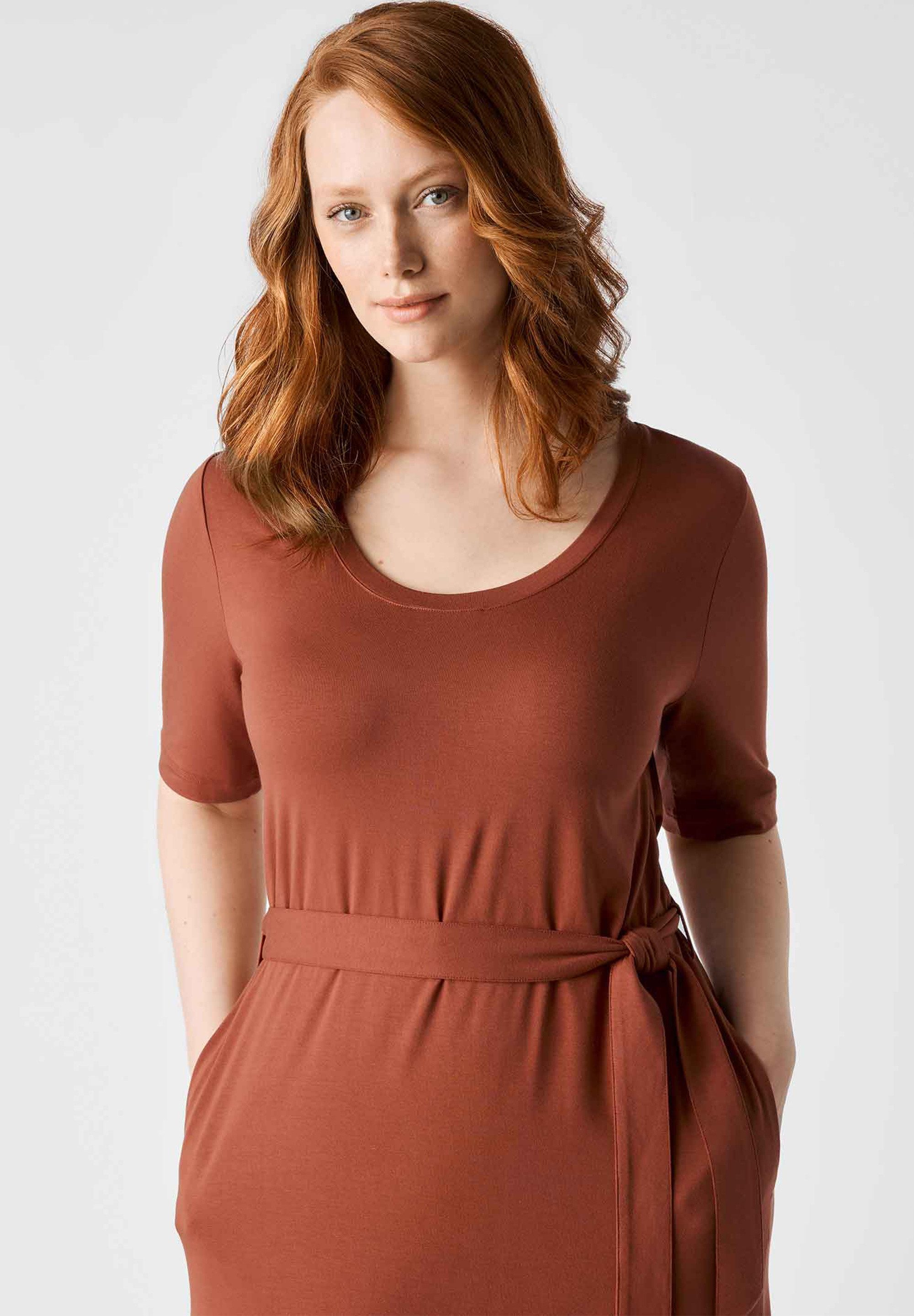 Les Lunes Jerseykleid Lolaa Dress lockerer Sitz, seitliche Schlitze, mit Gürtel und Seitentaschen