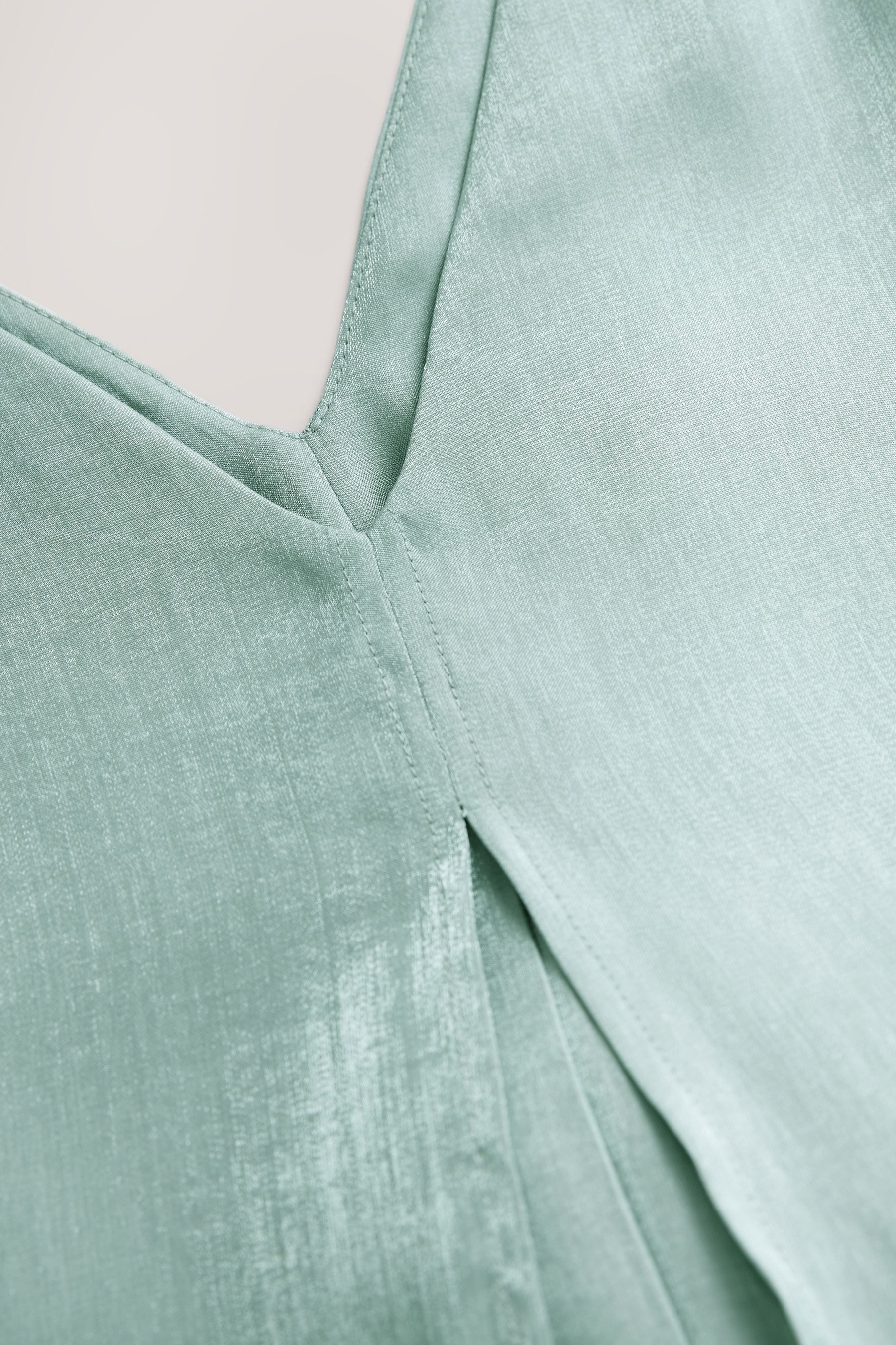 Next Jumpsuit Metallic-Jumpsuit mit weitem Bein und günstig online kaufen