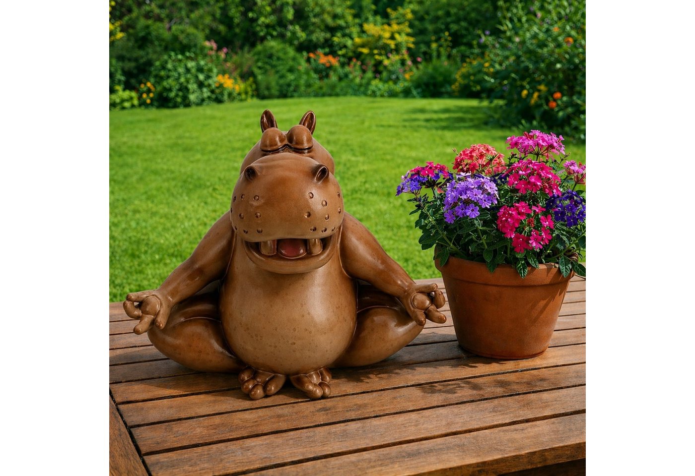 Online-Fuchs Gartenfigur für draußen - chilliges Nilpferd in Yoga Position - Deko Figuren, (für Yoga-Fans und Gartenliebhaber, wetterfest), aus hochwertigem Kunstharz gefertigt - für den Innen- und Außenbereich