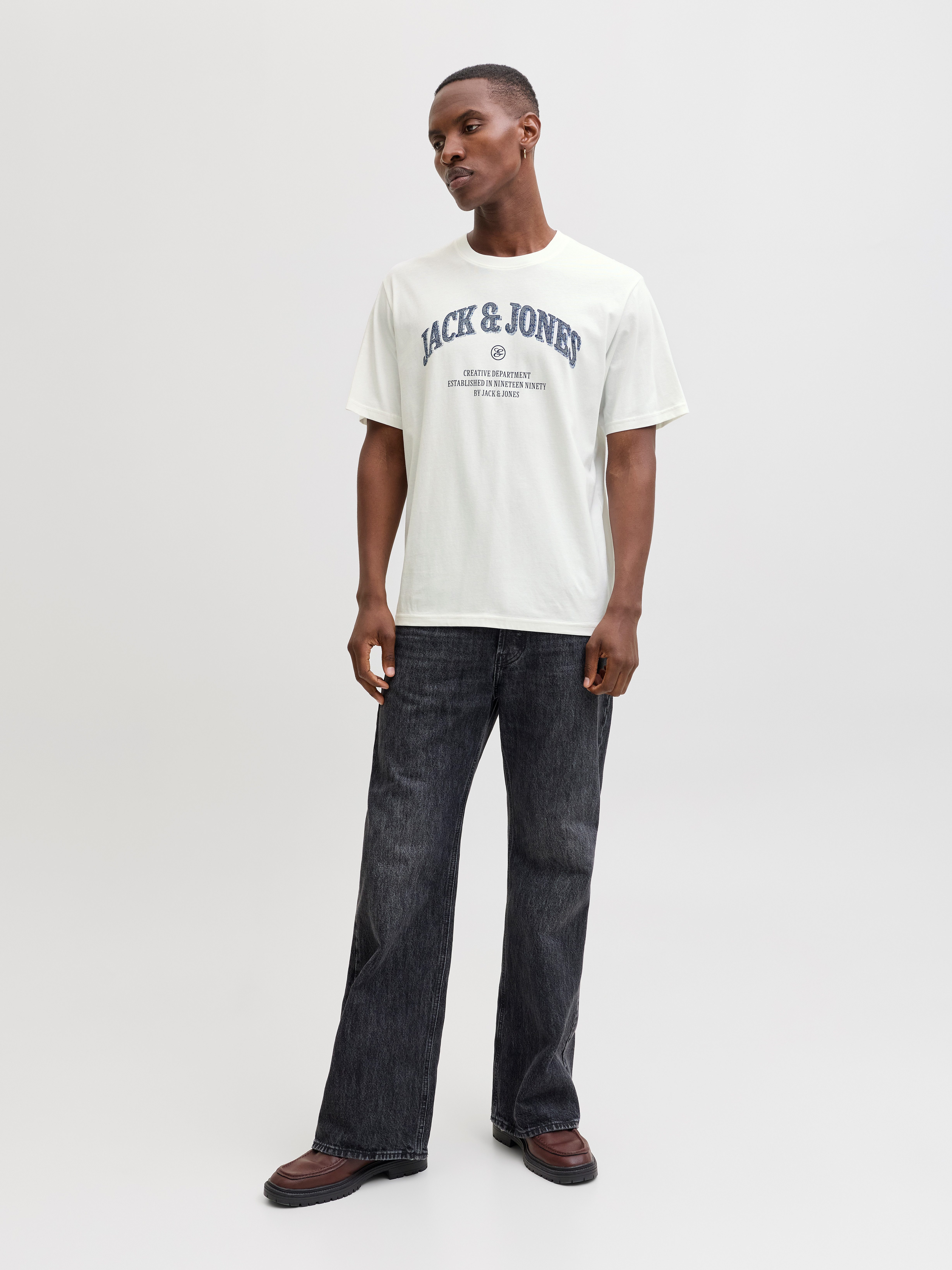 Jack & Jones Rundhalsshirt JJEDENVER GRAPHIC TEE SS O-NECK SN mit Logobranding – Bild 4 von 5