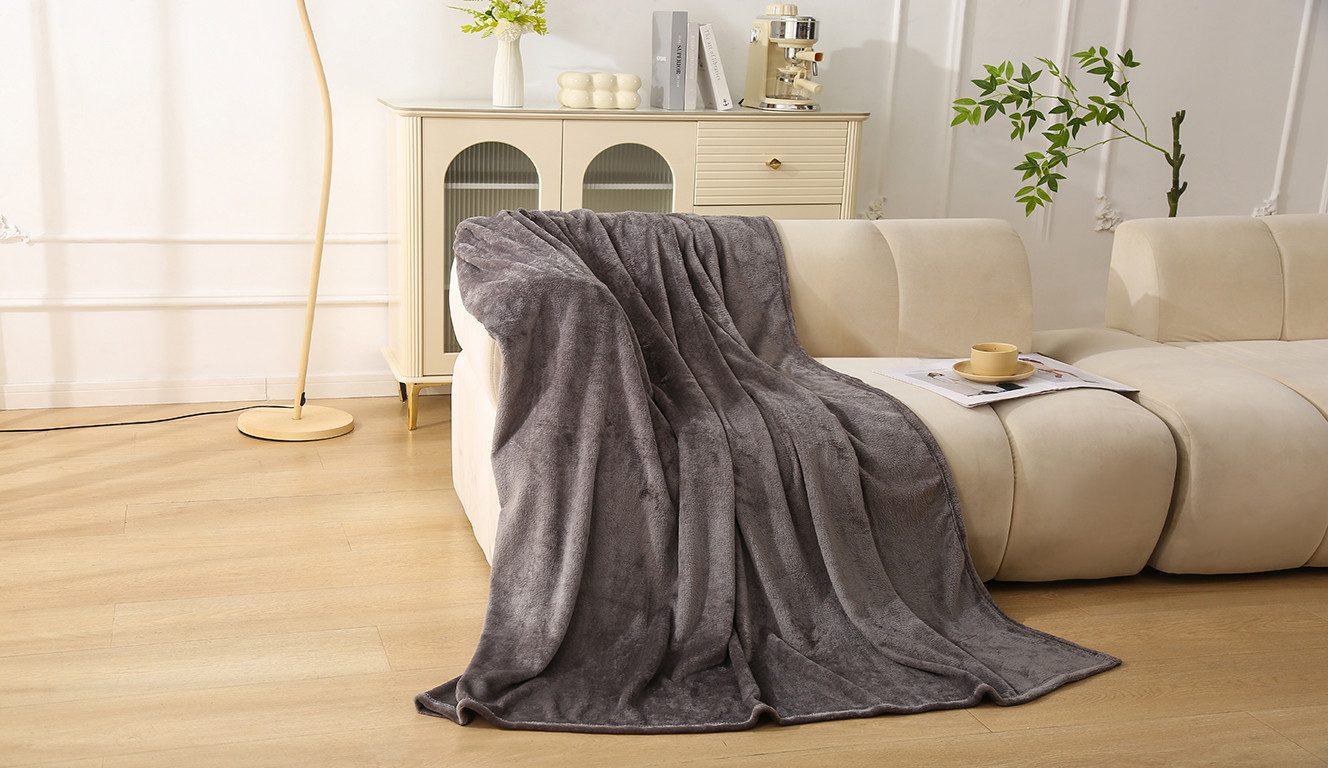 Wohndecke Tianna, OTTO home, weiche Kuscheldecke,150x200cm, leicht & kompakt, pflegeleicht, premium