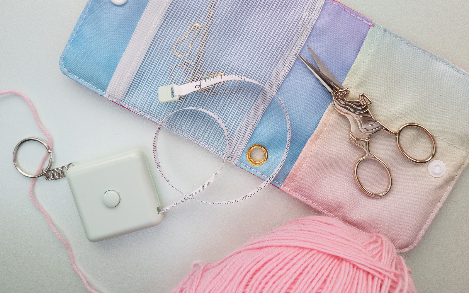 addi Stricknadeln addiUnicase, Komplettes Zubehörset für Strick- und Häkelprojekte im Unicorn-Design