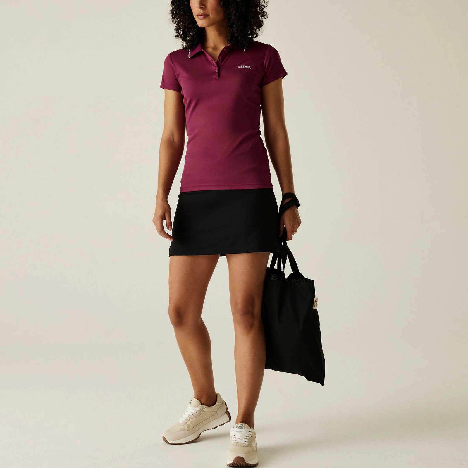 Regatta Poloshirt Poloshirt mit Marken-Logo und -schriftzug auf der Vorderseite