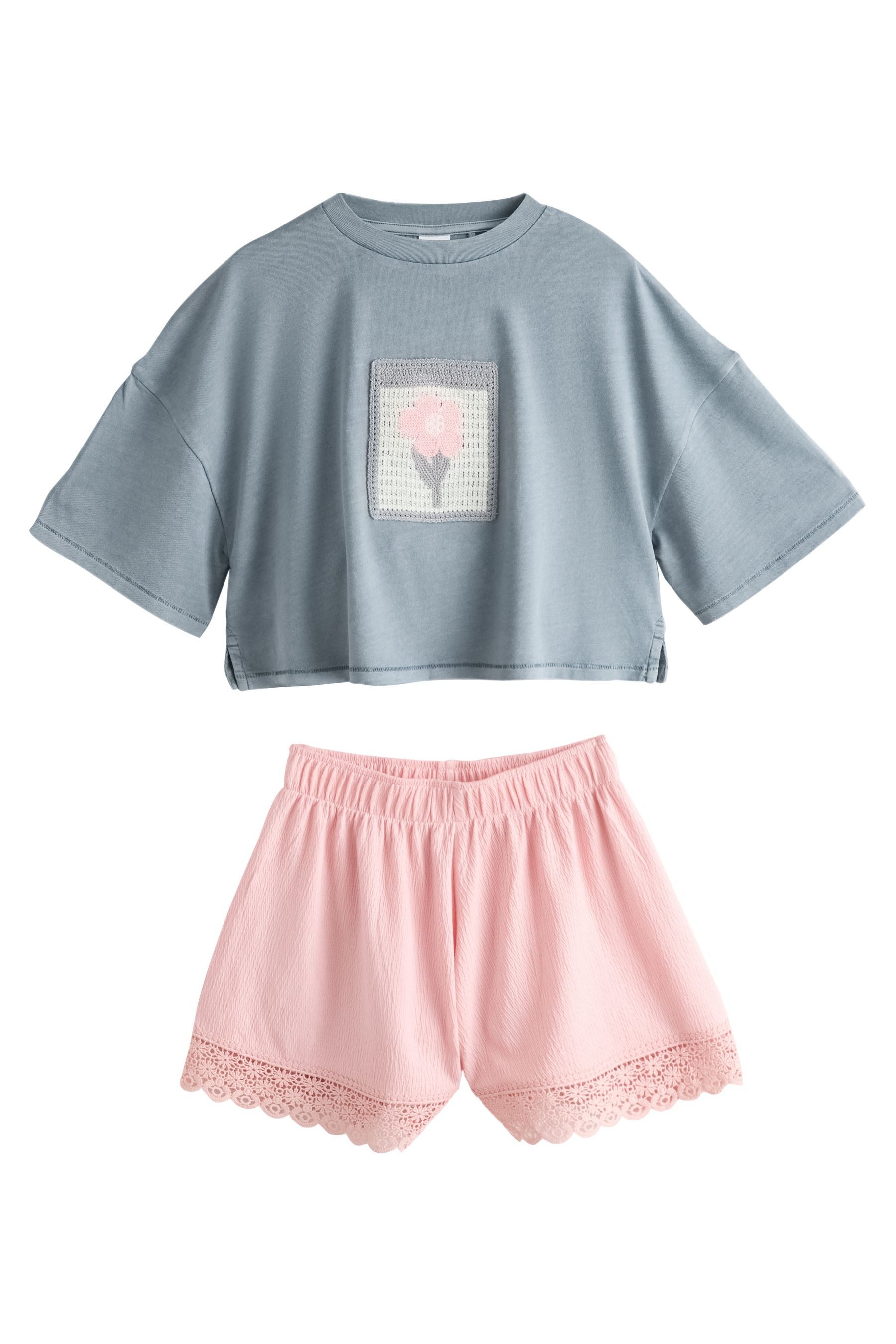 Next T-Shirt & Shorts T-Shirt und strukturierte Shorts im Set (2-tlg)