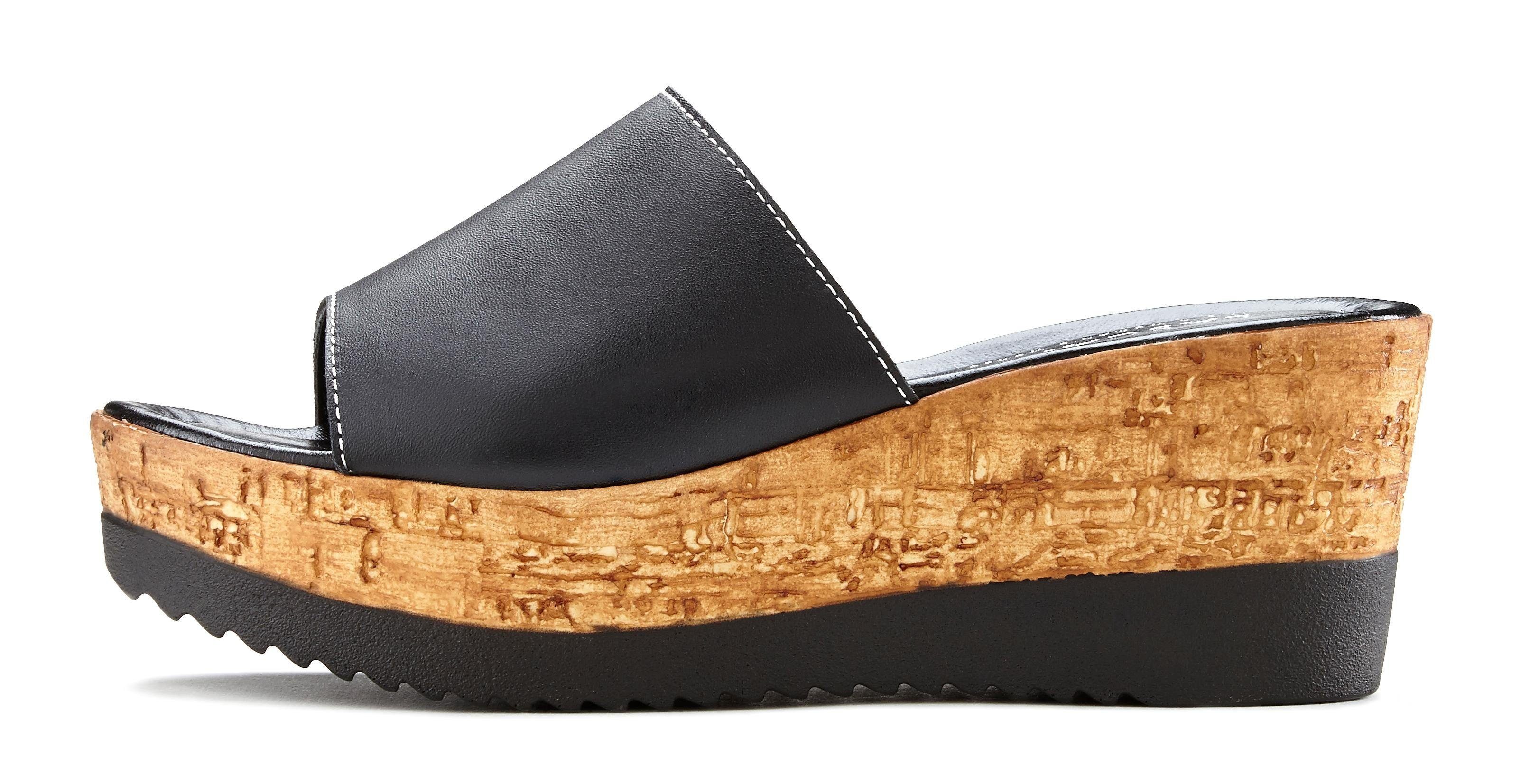 LASCANA Sommerschuh, offener Schuh, Mule, Sandalette, Pantolette aus Leder mit Keilabsatz