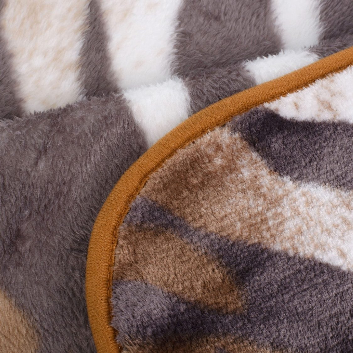 Wohndecke Kuscheldecke, liebling, mit bedrucktem Motiv, angenehm auf der Haut, hochwertige Verarbeitung