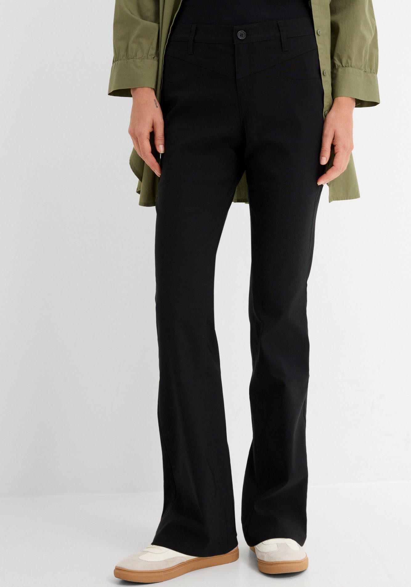 bonprix Stretch-Hose aus Viskose, mit Bootcut-Design, Regular Fit, mit Gürtelschlaufen