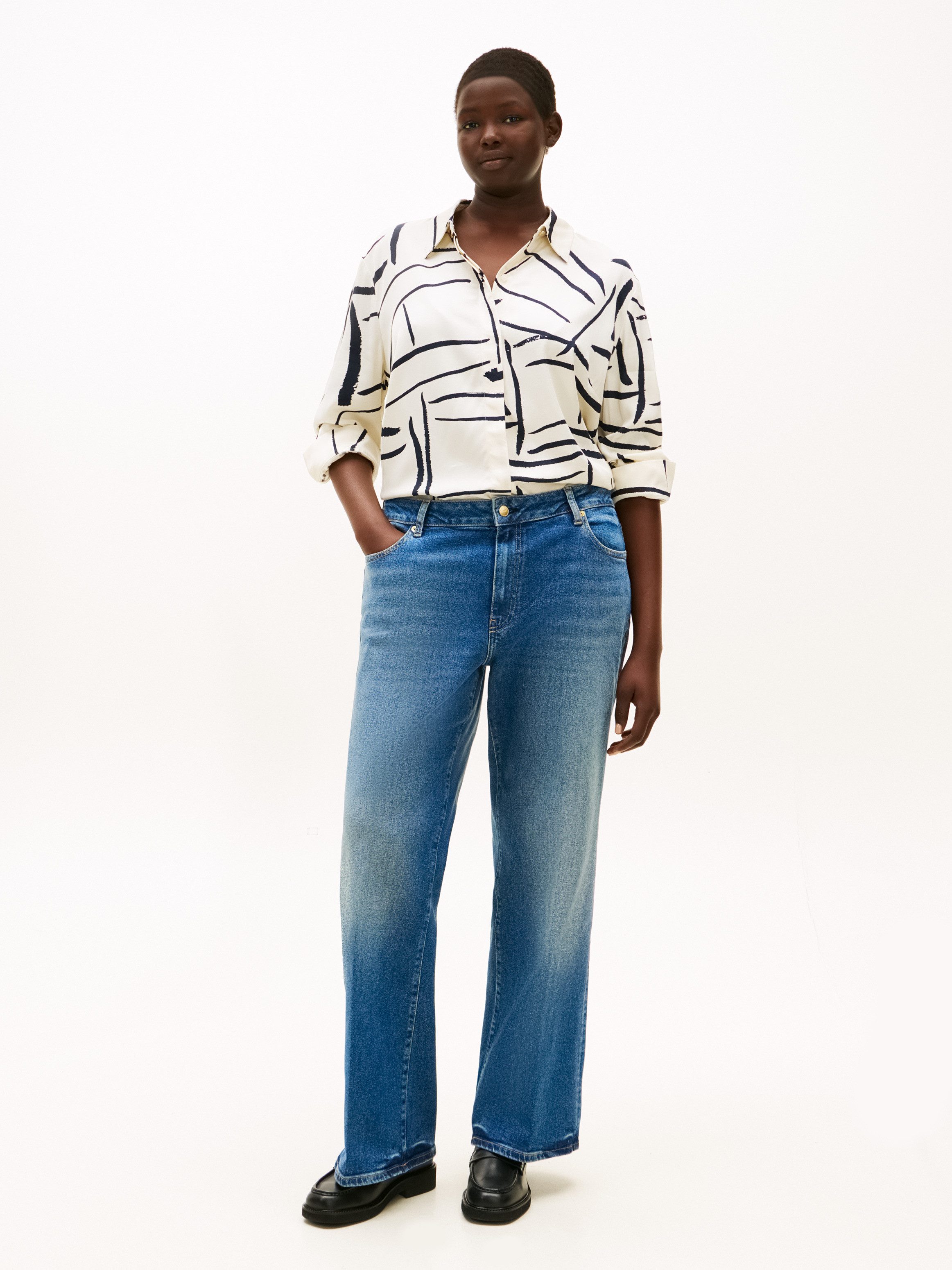 Tommy Hilfiger Curve Bootcut-Jeans CRV DNM GLOW BOOTCUT RW in großen Größen