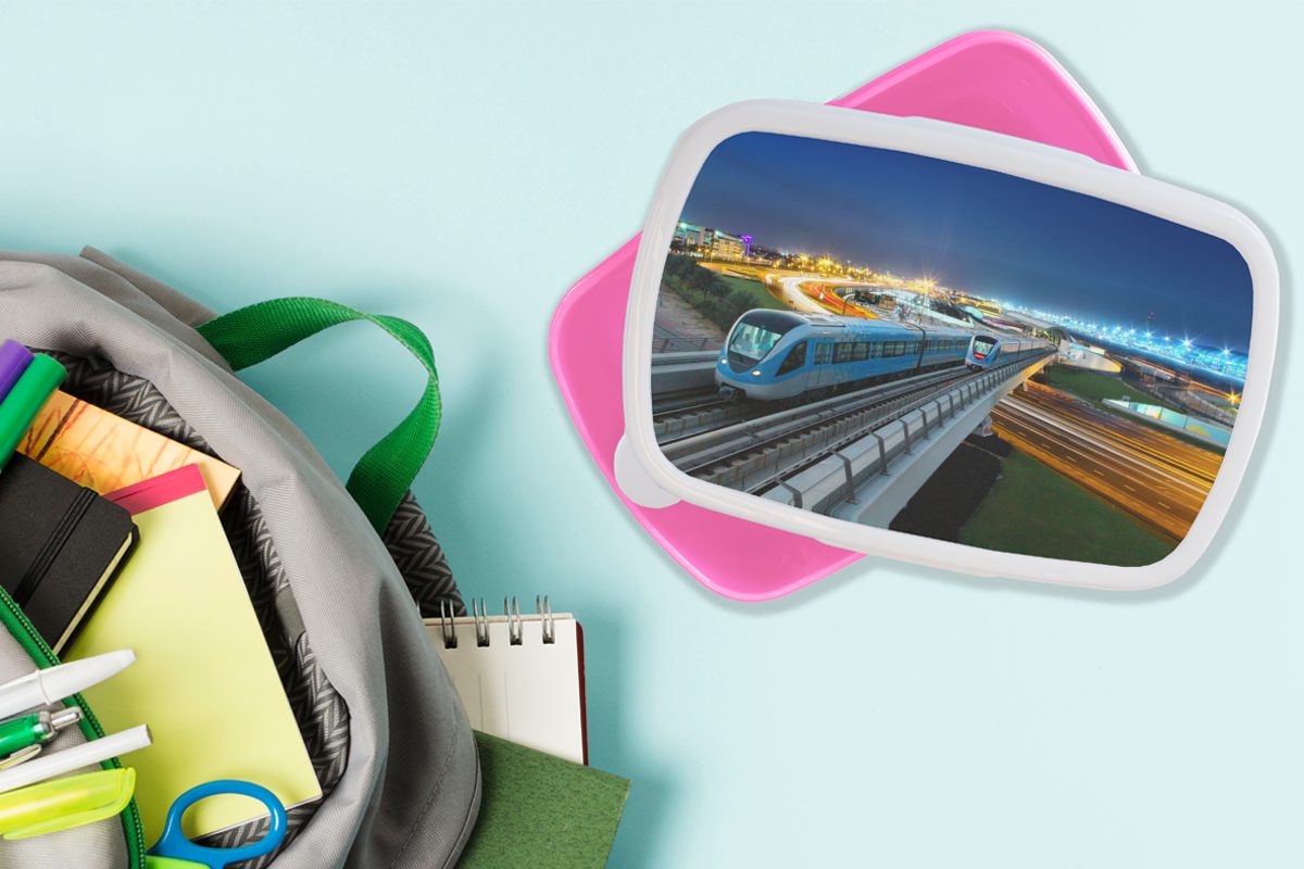der Kunststoff, eine Zug, Snackbox, Kinder, für überquert, MuchoWow Kunststoff Erwachsene, rosa Ein Lunchbox Mädchen, (2-tlg), Brotdose Eisenbahnbrücke Brotbox