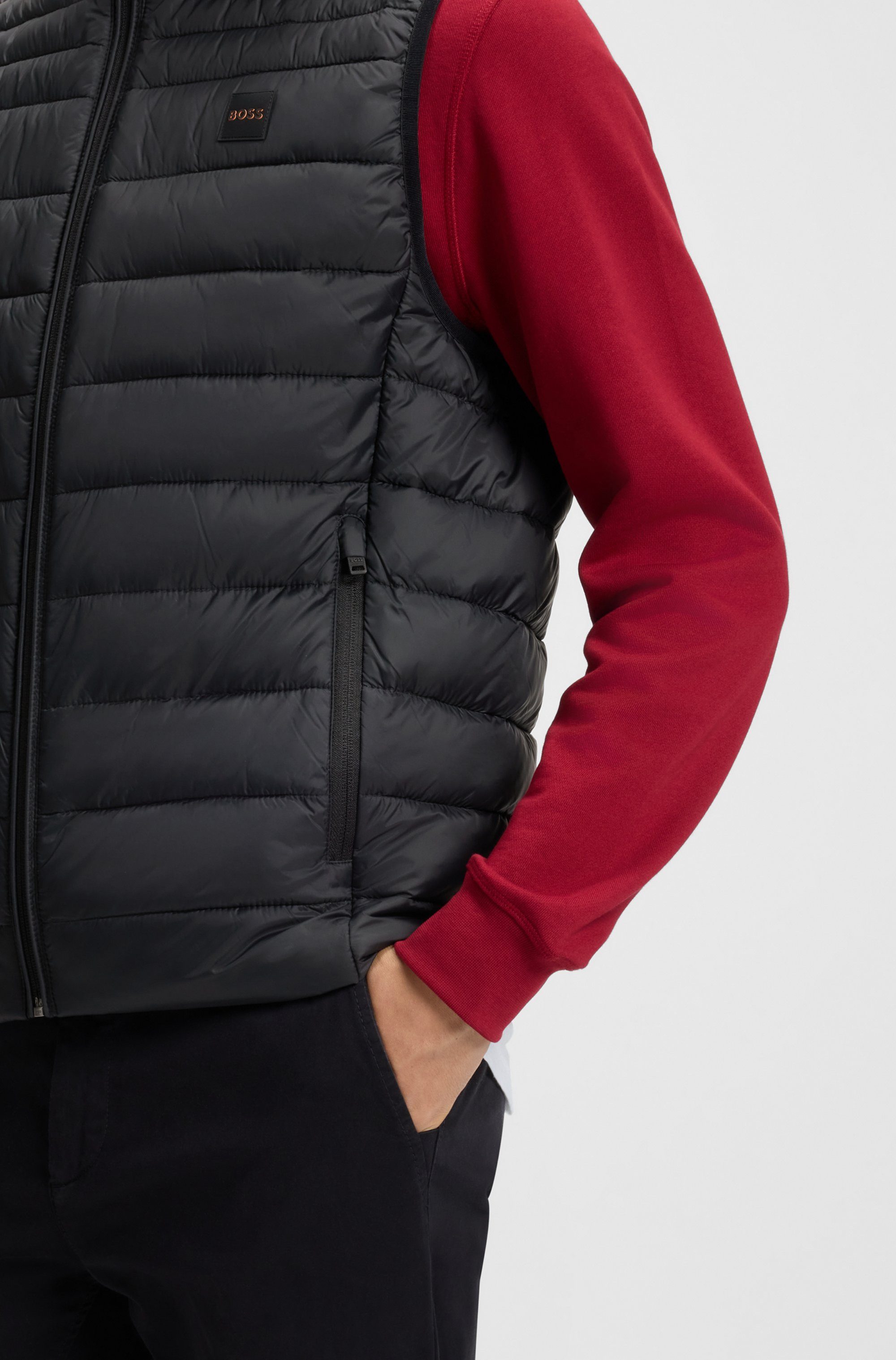 BOSS ORANGE Steppweste Odeno Stehkragen, slim fit, kurze Länge
