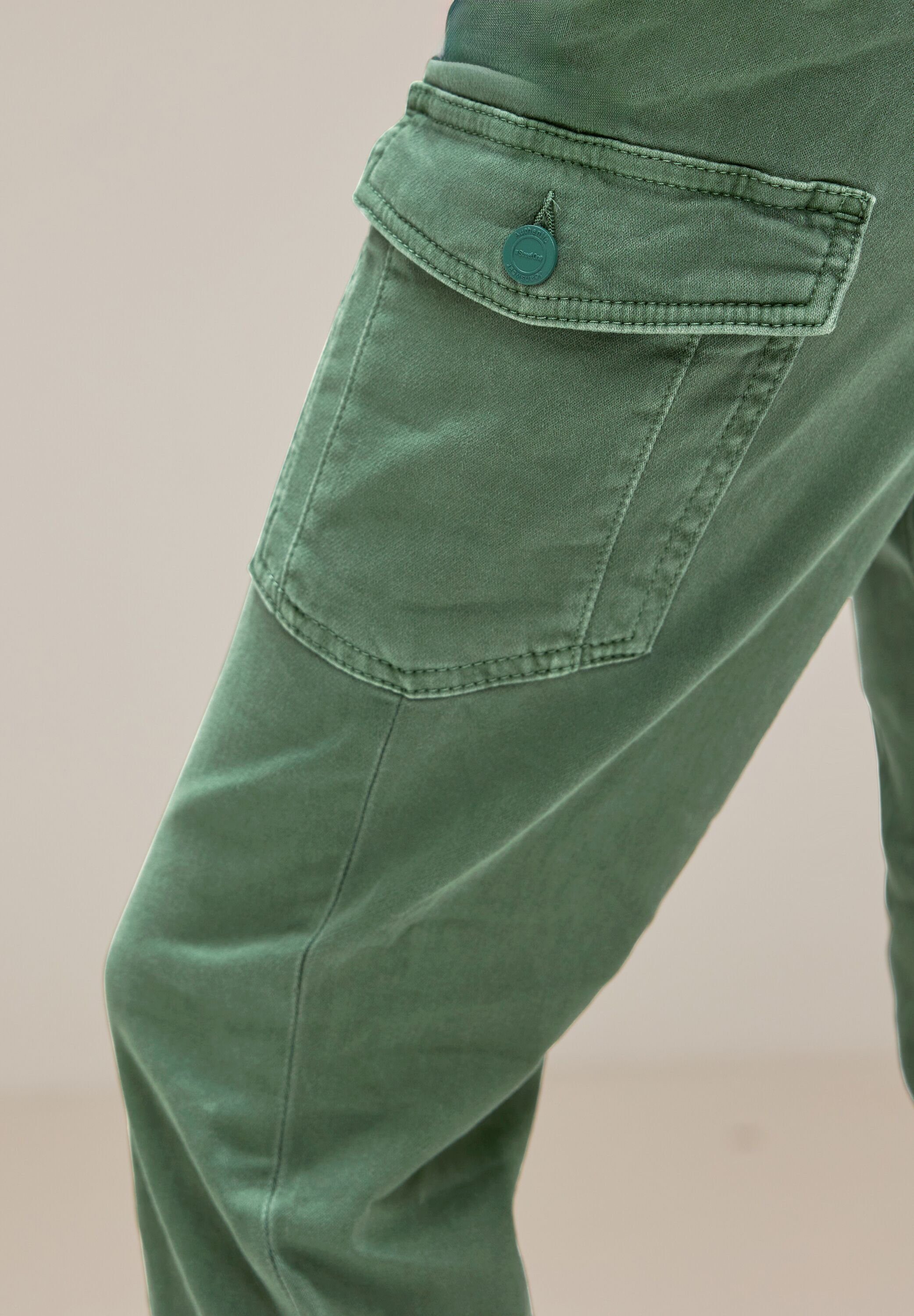 Cargo-Style STREET im Loose-fit-Jeans novel overdyed green ONE