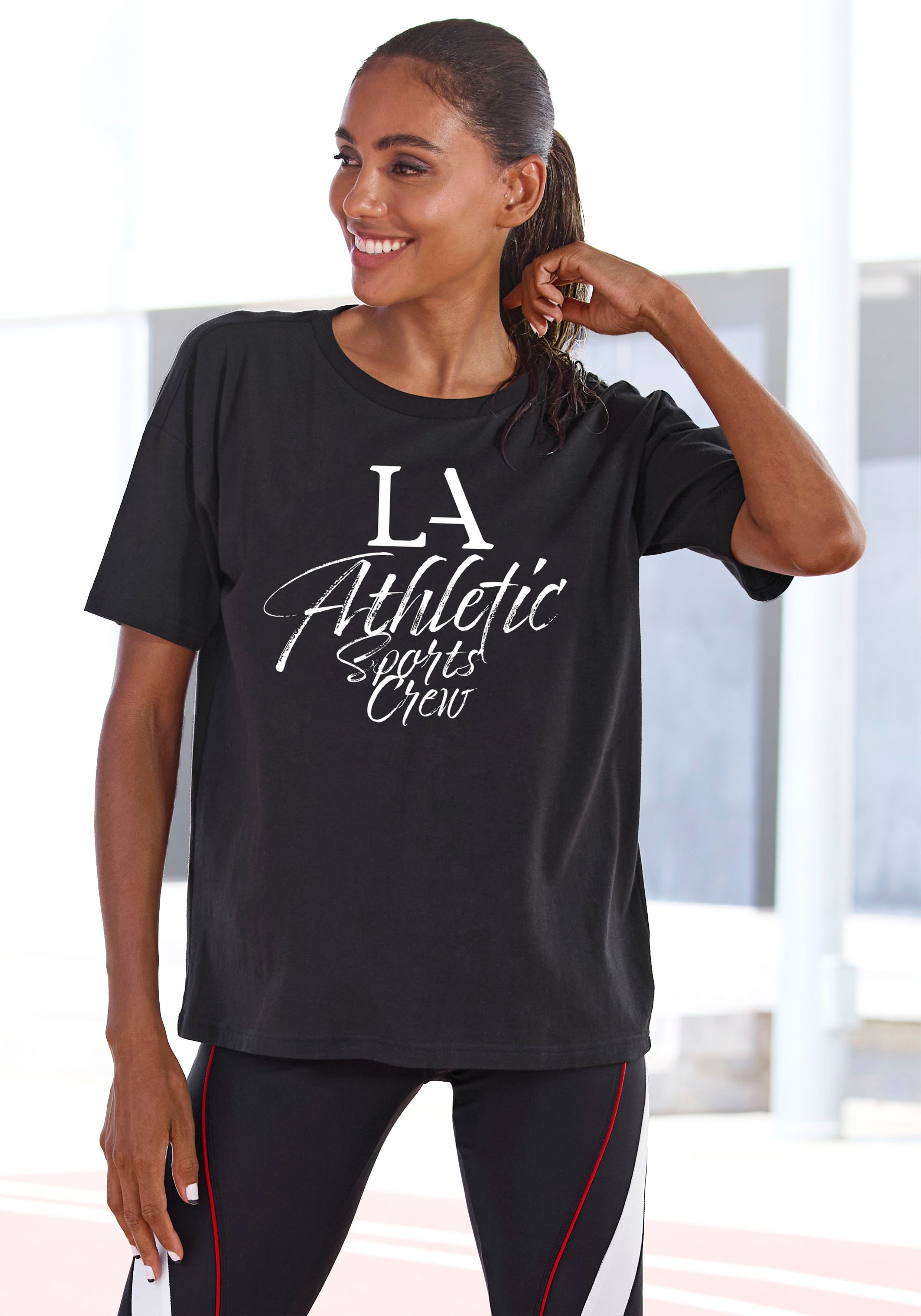 LASCANA ACTIVE T-Shirt, im Oversize-Schnitt mit sportlichem Schriftzug günstig online kaufen