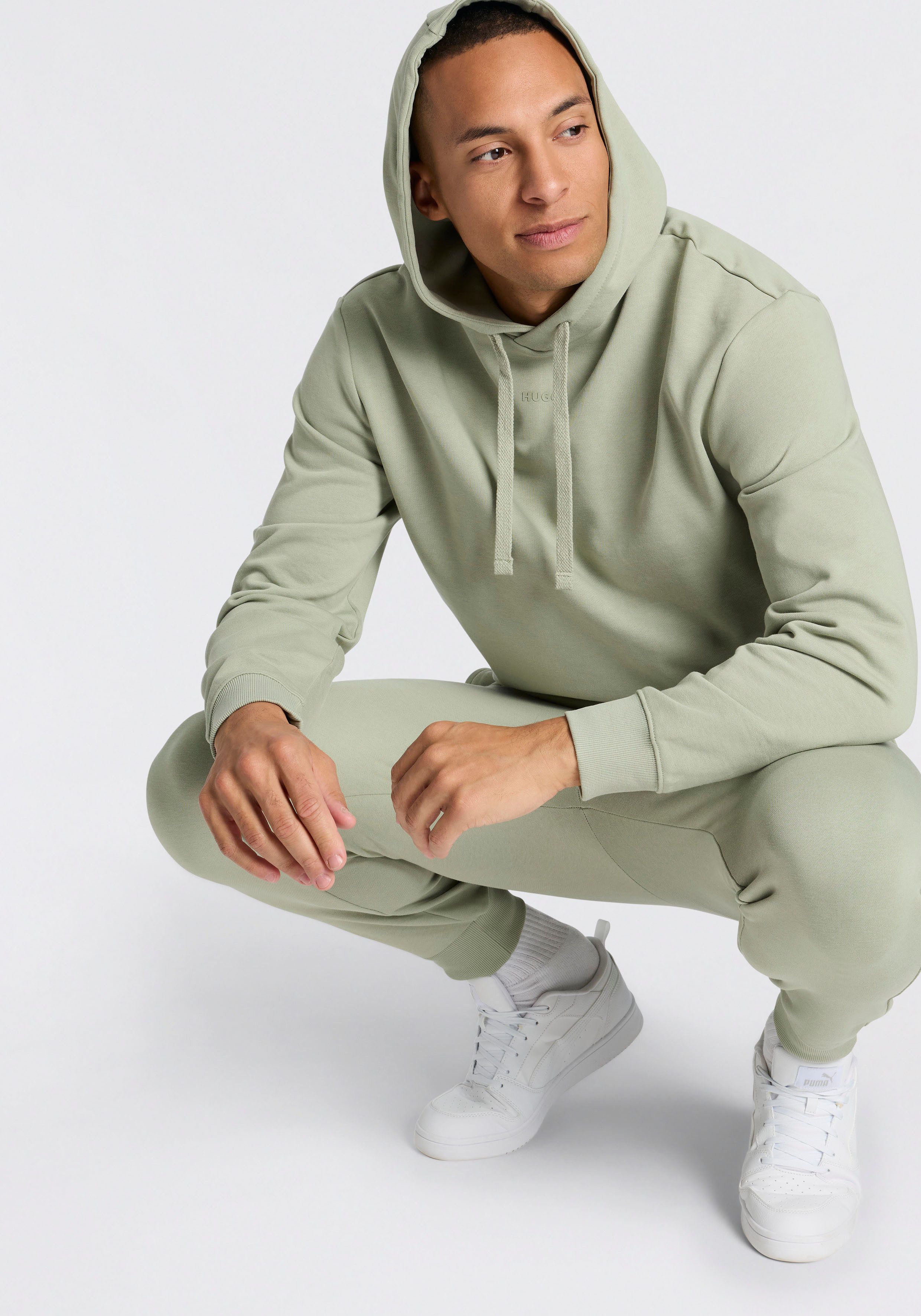 HUGO Jogginganzug DapoDayote (Set, 2-tlg), Zweiteiliger Trainingsanzug Relaxed Fit, Kapuze mit Kordelzug