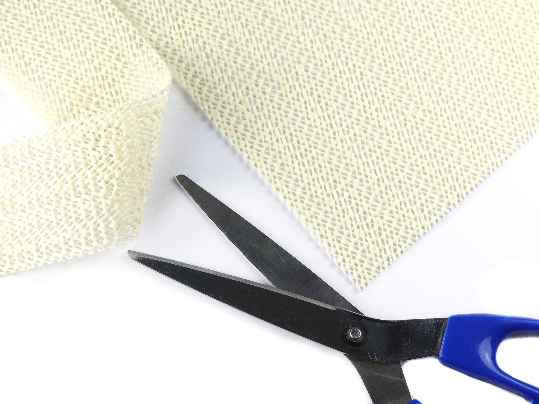 Primaflor-Ideen in Textil Antirutsch Teppichunterlage STRUKTUR, (1-St), Gitter-Rutschunterlage mit Gleitschutz, individuell zuschneidbar