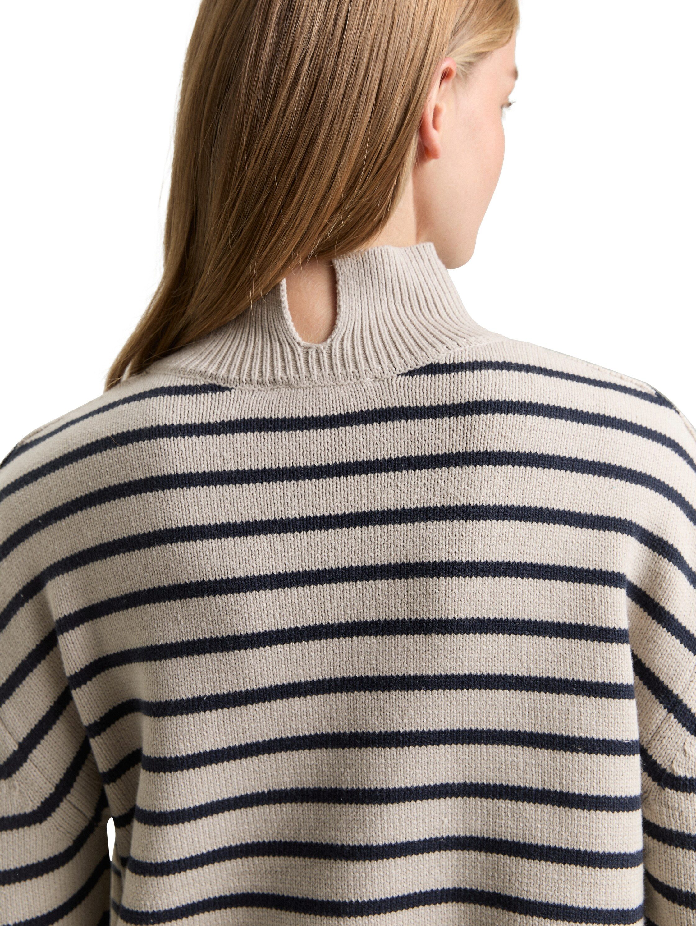 TOM TAILOR Denim Strickpullover im Streifen-Design und mit Stehkragen