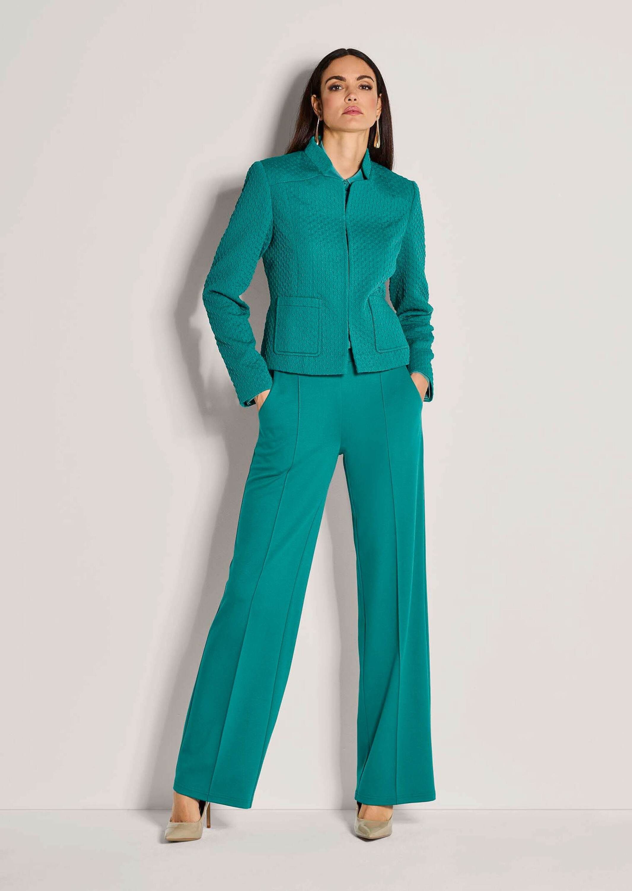 MADELEINE Kurzblazer Stilvoller Businessblazer mit Stehkragen Blazer mit de günstig online kaufen