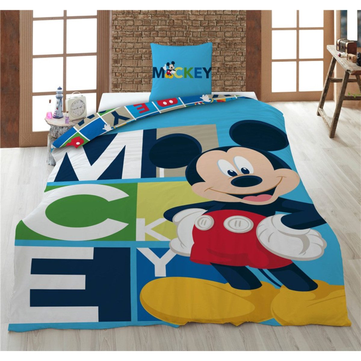 Aymax sprl Bettwäsche Mickey 140x200 cm + Kissenbezug 63x63 cm Kinderbett
