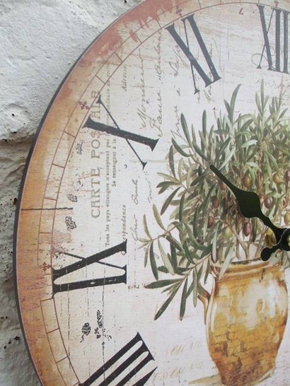Ambiente Haus Wanduhr Wunderschöne mediterrane Wanduhr mit Olivendekor 28 cm Landhaus