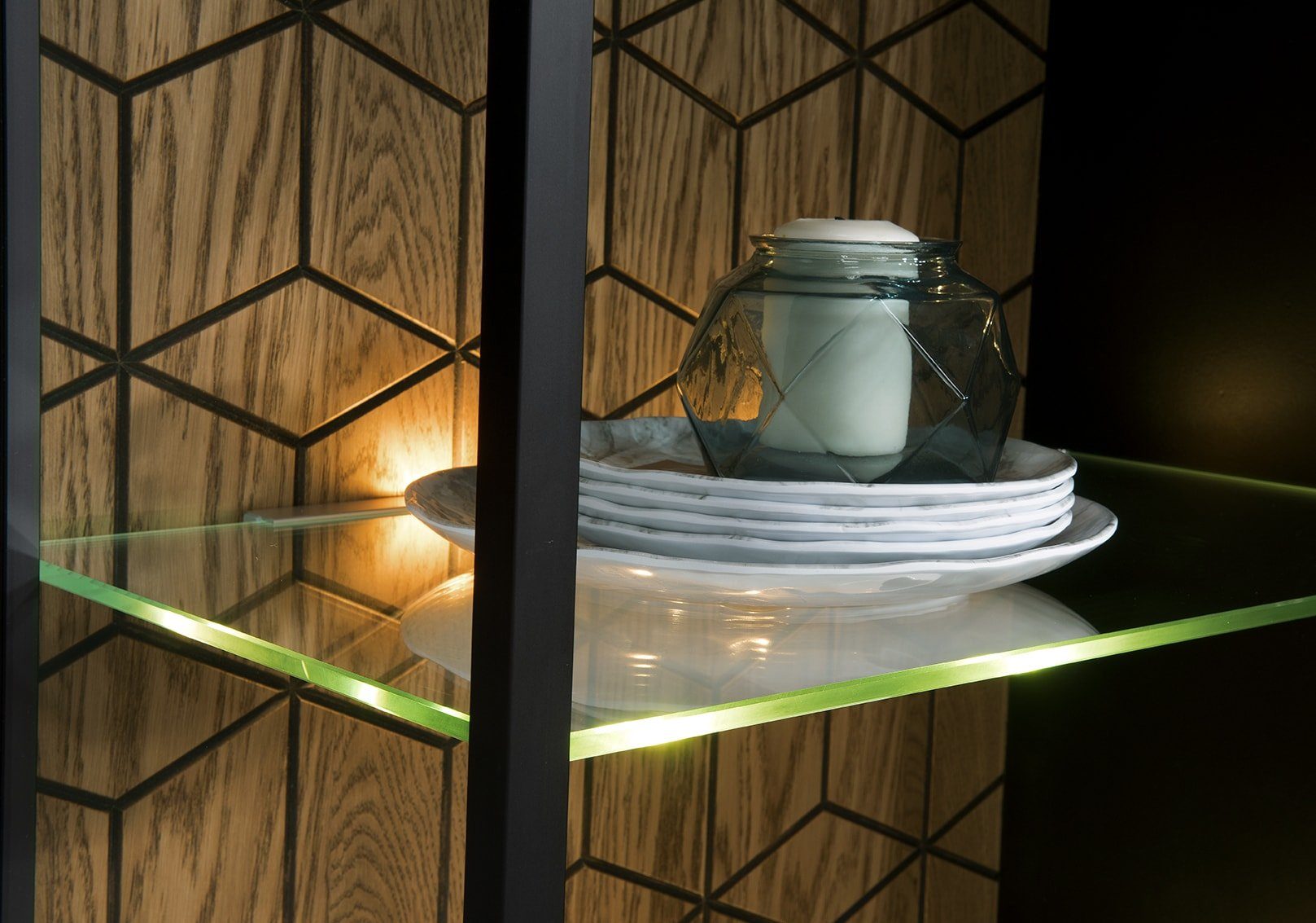 I (Standvitrine, Stylefy Glasvitrine) LED-Beleuchtung, Massivholz Glaselemente, aus wahlweise Rechts mit und Vitrine Massivholz Türanschlag, Links wahlweise Marakesh