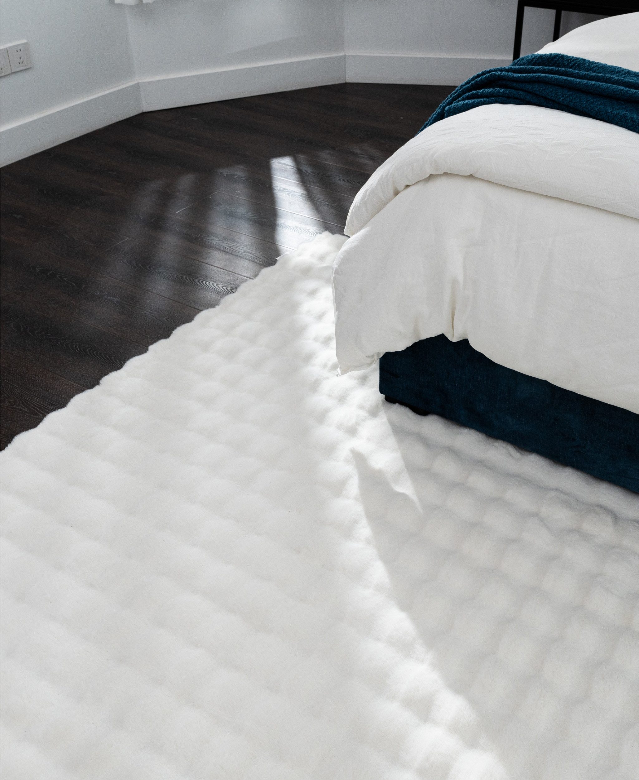 GLAMIRA Teppich Soft Bubbles Kaninchenfell-Teppich mit 3D-Kugeldesign, rechteckig, 3D Kugeldesign, Kaninchenfell Optik