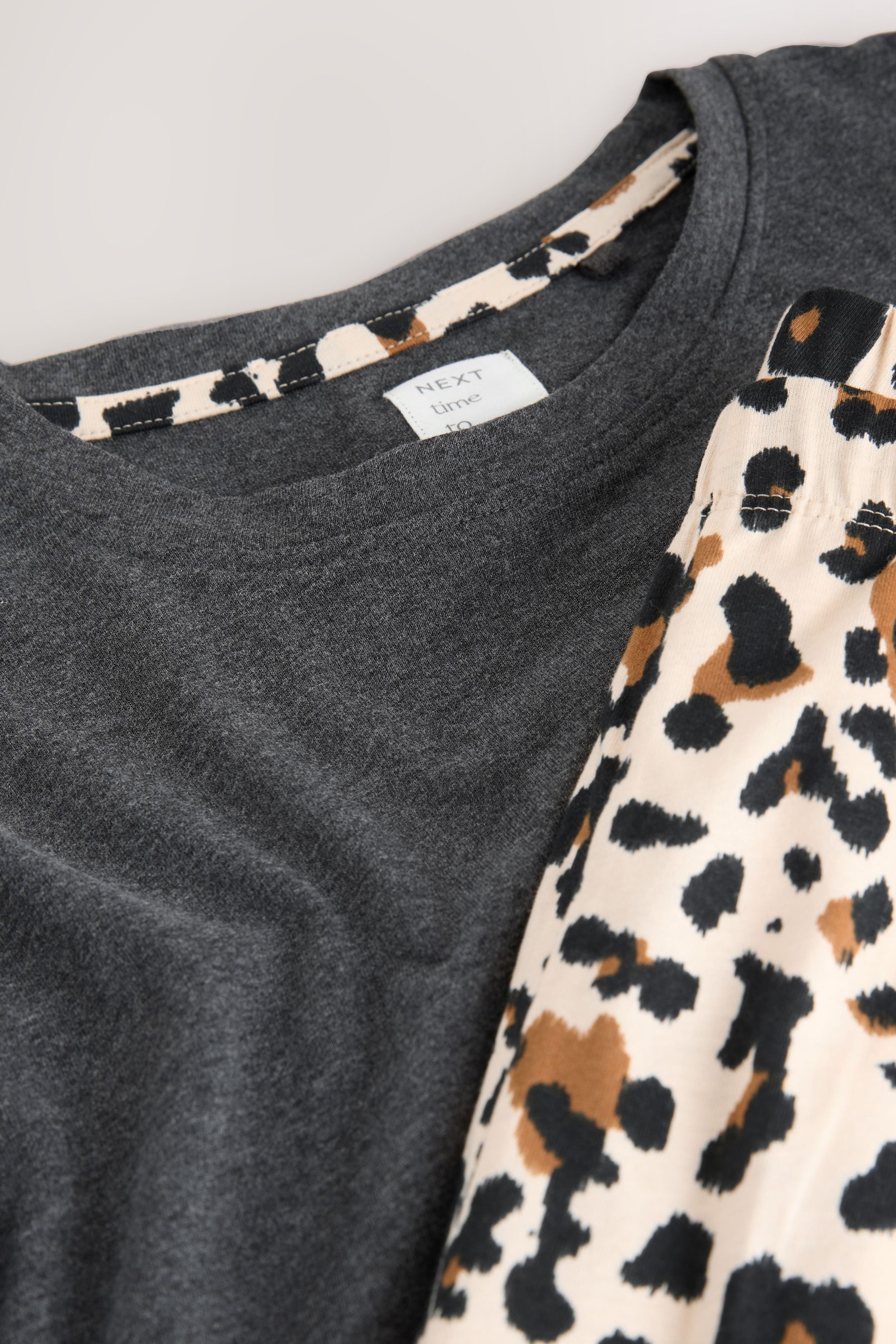 Next Pyjama Schlafanzug mit Leopardenmotiv (2 tlg)