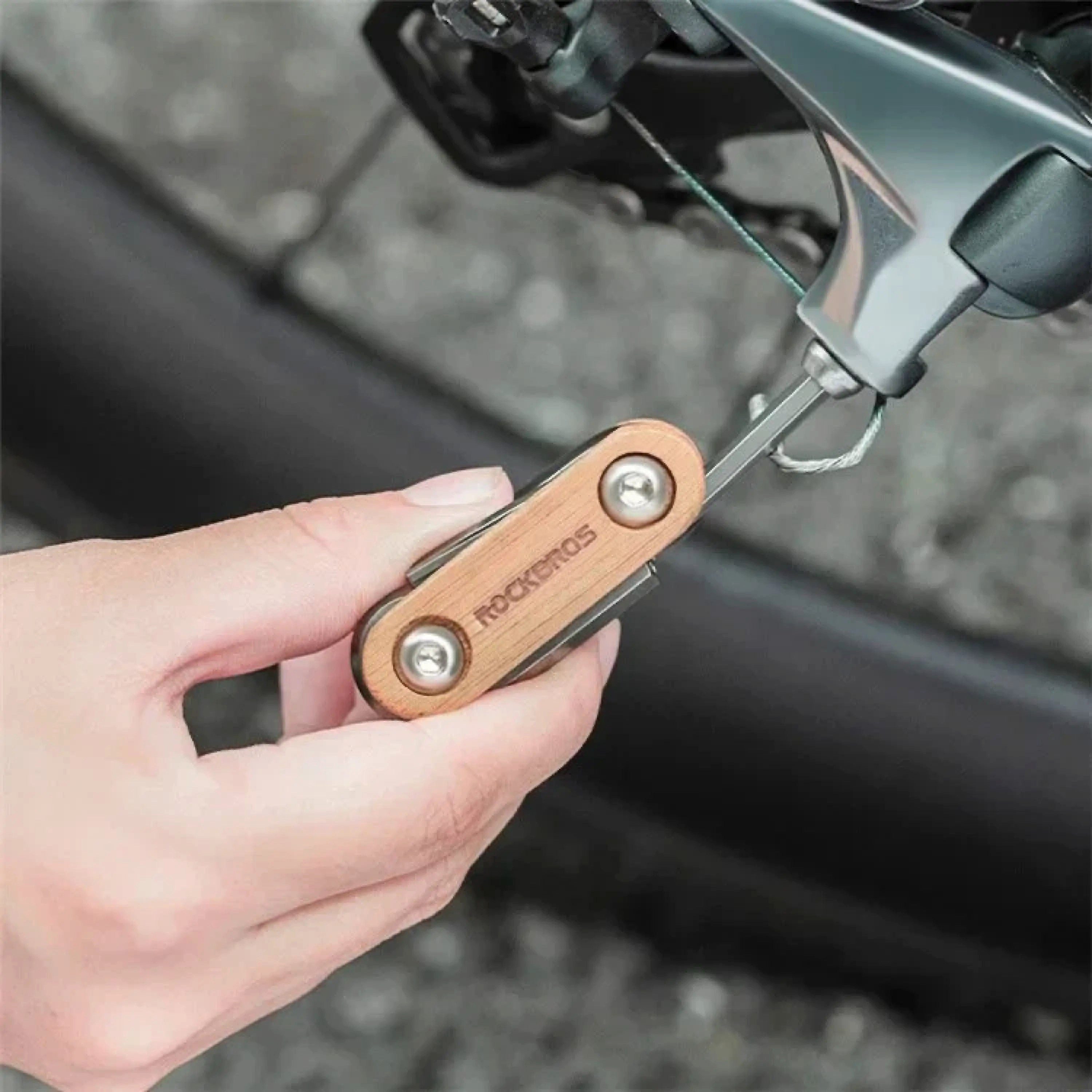 Sport-Knight® Multitool Fahrrad Multitool 8-in-1 Edelstahl / Holz MTB Werkzeugset
