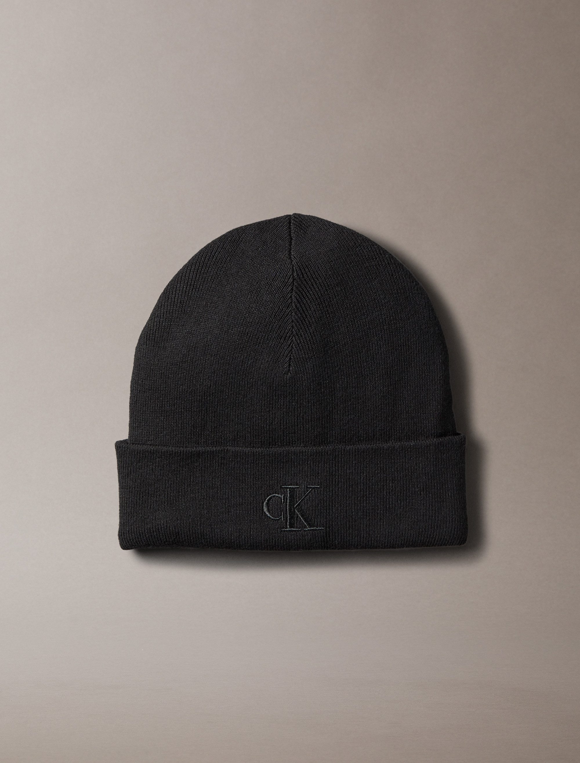 Calvin Klein Strickmütze CK FINE RIB günstig online kaufen