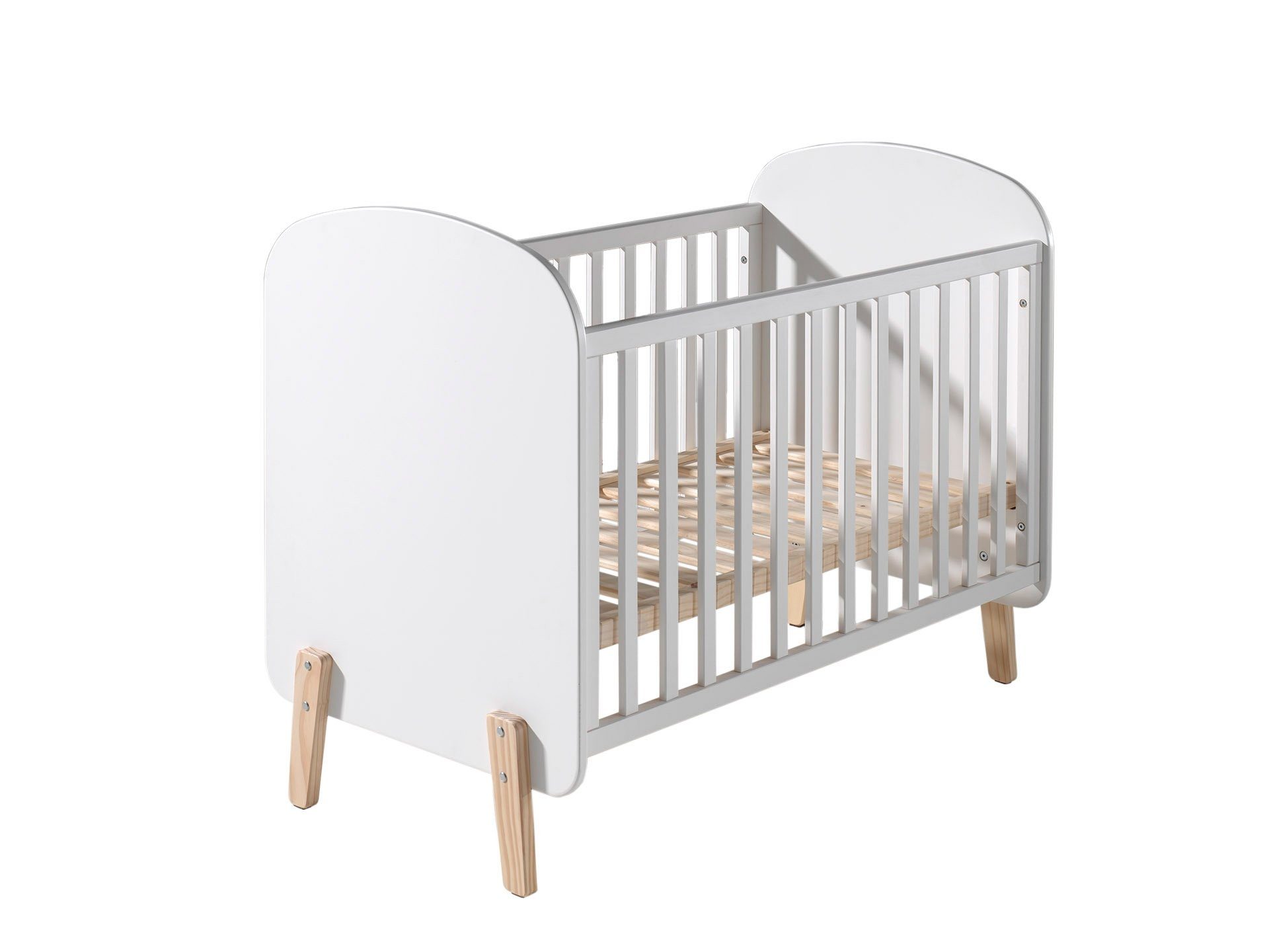 Vipack complete baby room set made of solid pine and MDF in white. Dimensions (W x H x D): 129 x 94 x 68 cm