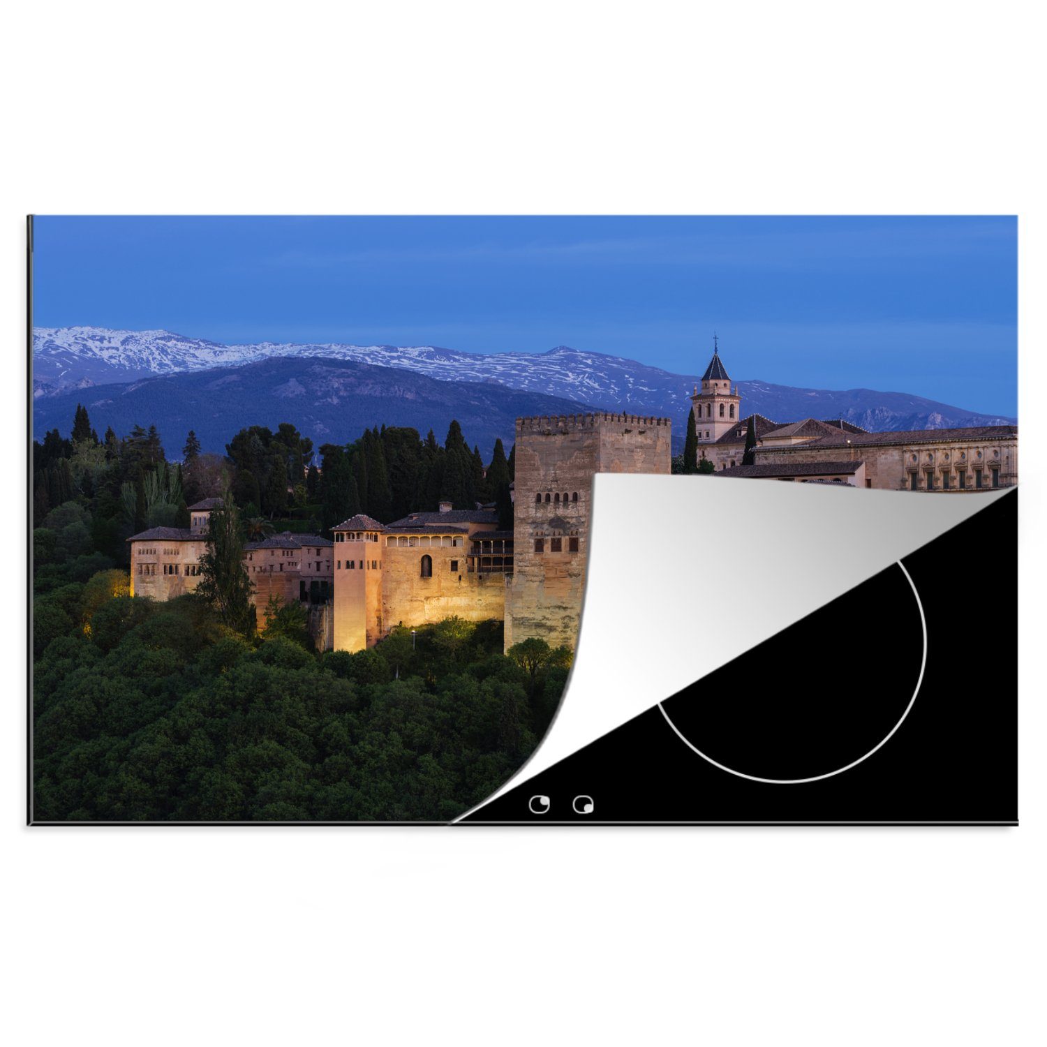 MuchoWow Herdblende-/Abdeckplatte Beleuchtete Gebäude in der Alhambra in Spanien, Vinyl, (1 tlg), 81x52 cm, Induktionskochfeld Schutz für die küche, Ceranfeldabdeckung