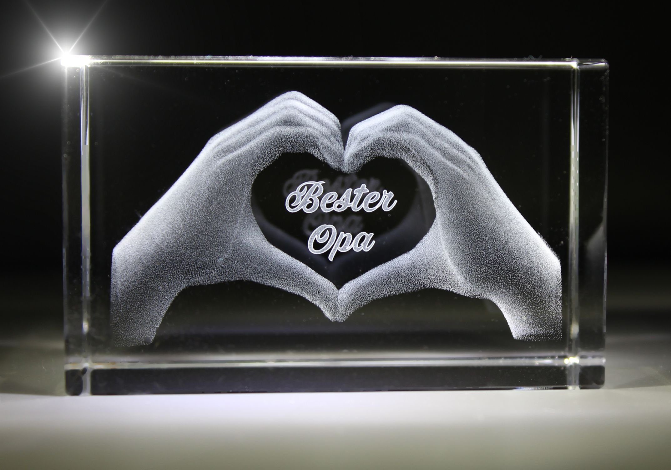 Made Familienbetrieb Herz Opa!, mit Hochwertige Geschenkbox, 3D VIP-LASER I Händen Bester Gravur Glasquader in Dekofigur aus Germany, I Text: