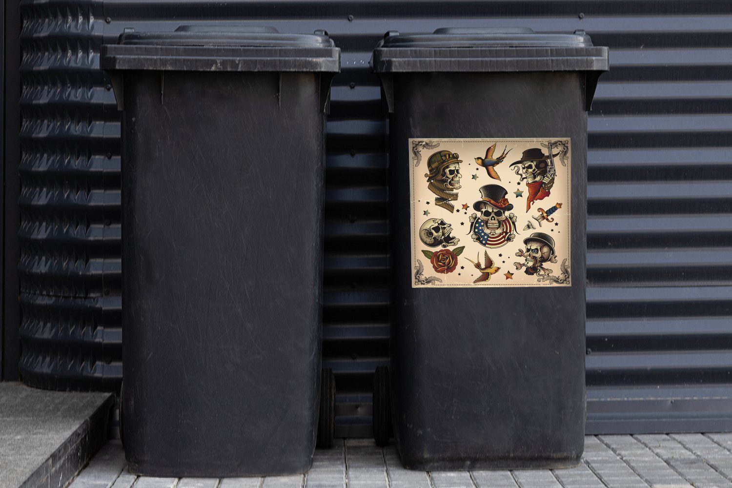 MuchoWow Wandsticker Eine Illustration der St), Totenkopf-Tätowierungen Mülleimer-aufkleber, (1 Abfalbehälter klassischen Container, Mülltonne, Sticker