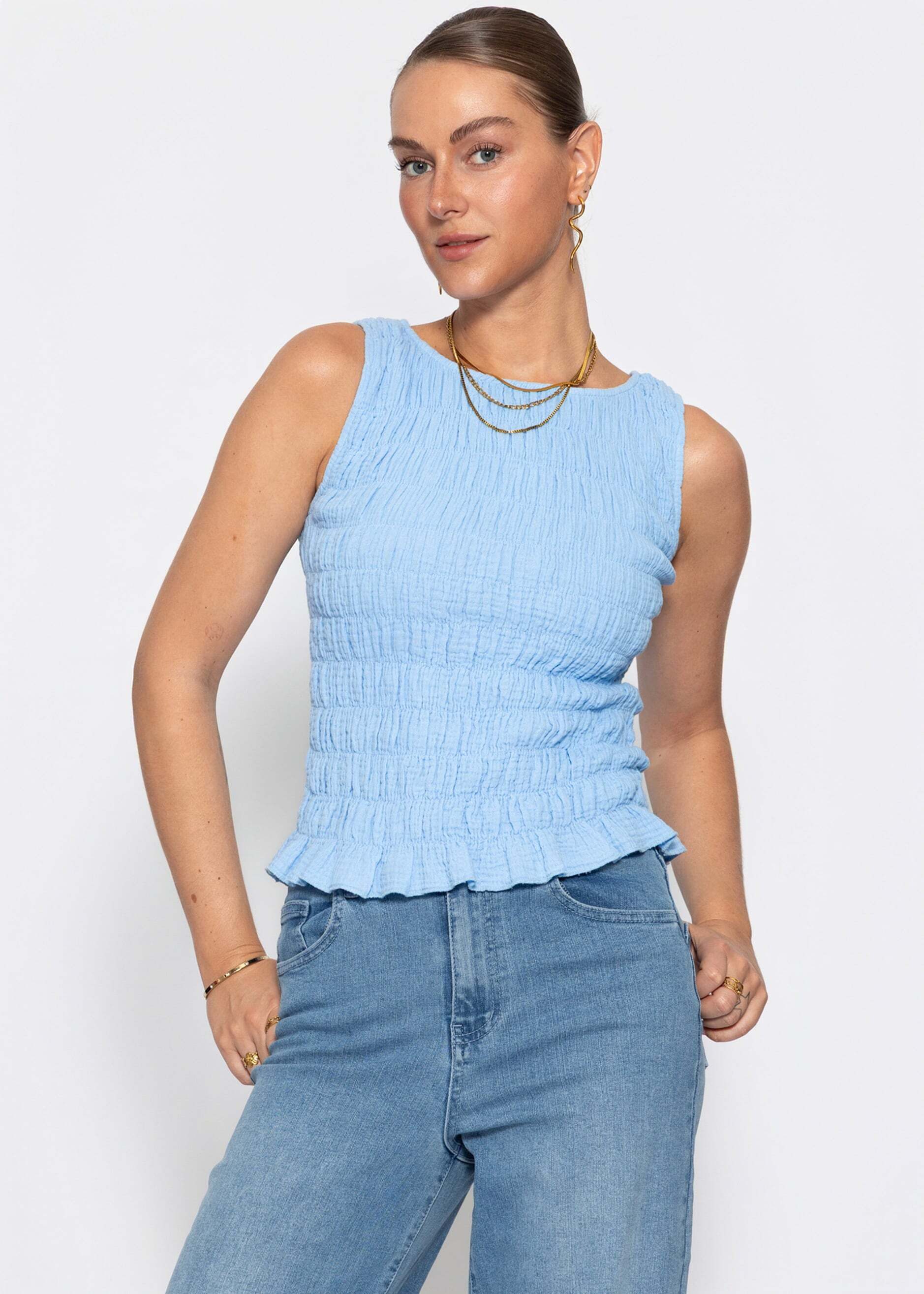 SASSYCLASSY T-Shirt Ärmelloses Smok-Top für Damen Leichtes Baumwolltop mit gewelltem Saum und Rundhalsausschnitt