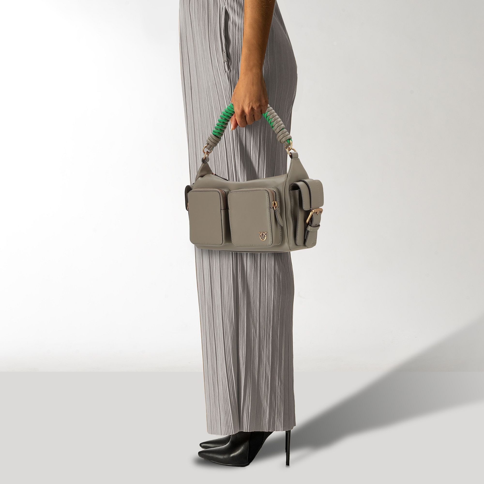 PINKO Schultertasche Cargo, Leder