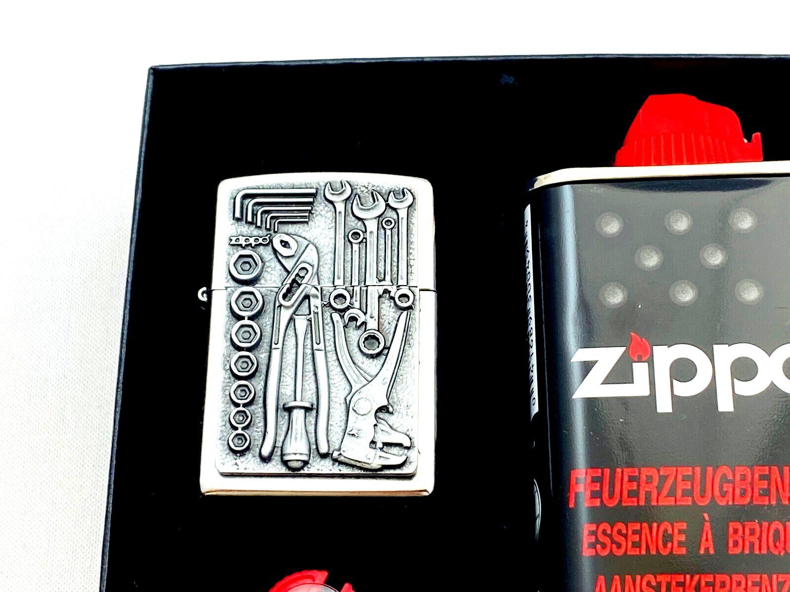 Zippo Feuerzeug ZIPPO Geschenkset Toolbox Werkzeugkasten Mechaniker Handwerk Feuerzeug (4 teiliges Set inkl. Zippo, Benzin, Feuersteine und Geschenkbox) – Bild 5 von 5