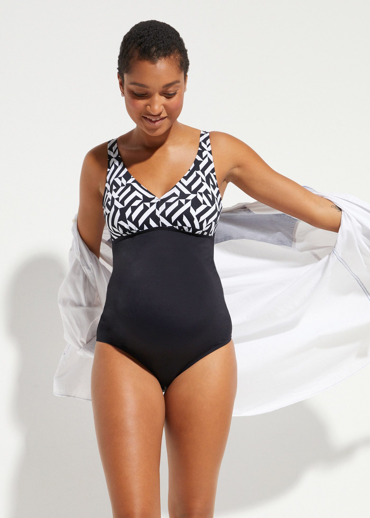 bonprix Umstandsbadeanzug sportlicher Stil, verstellbare Träger, aus Polyam günstig online kaufen