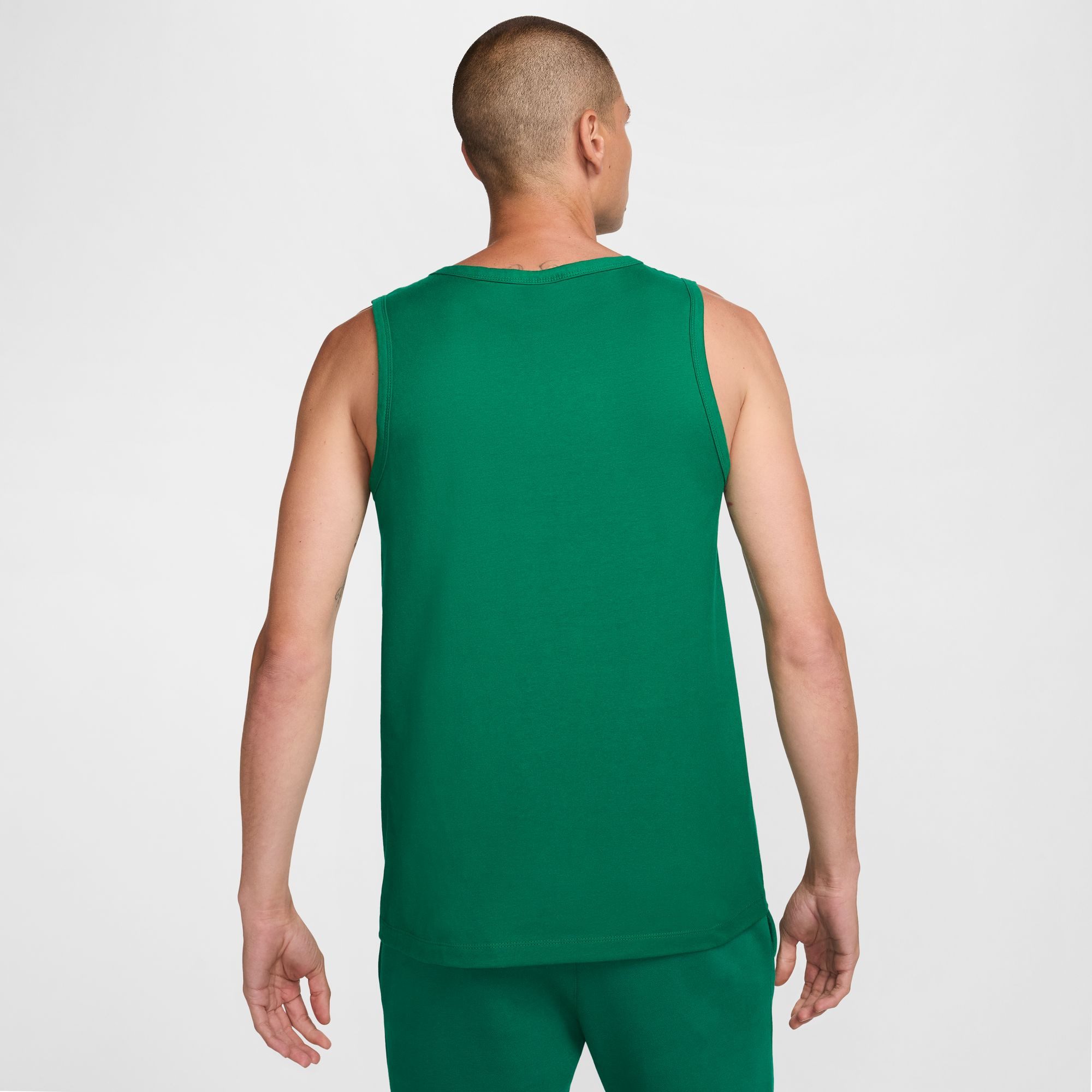Nike Sportswear Tanktop Men's Tank ärmelloses Design, mit Rundhalsausschnitt, aus Baumwoll-Jersey