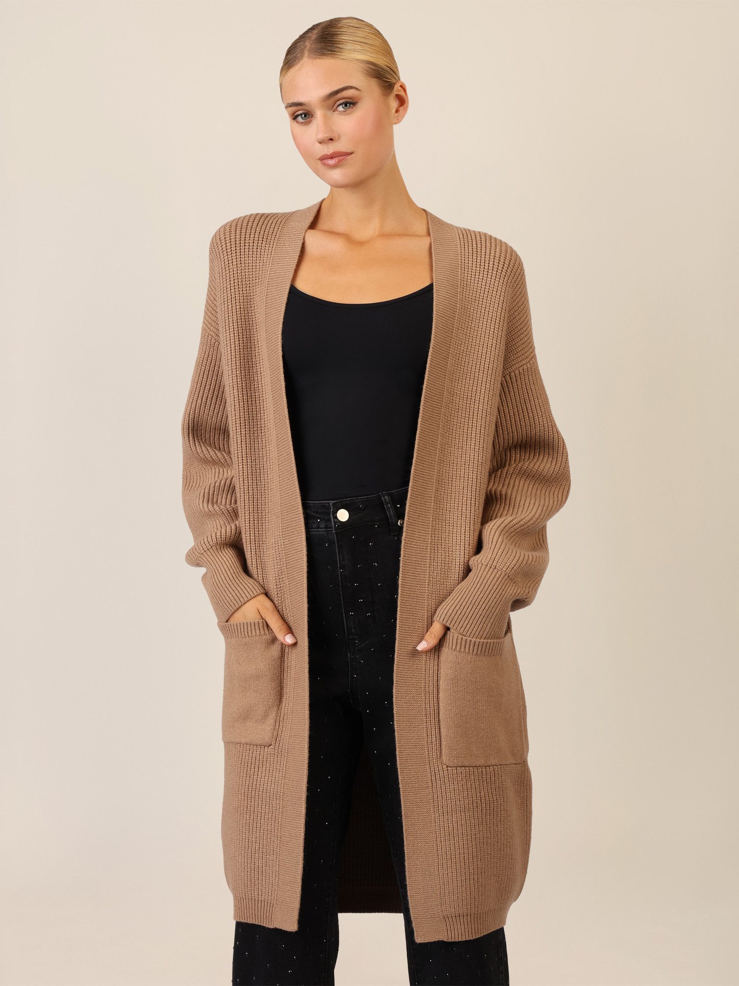Apart Strickjacke mit aufgesetzten Taschen günstig online kaufen