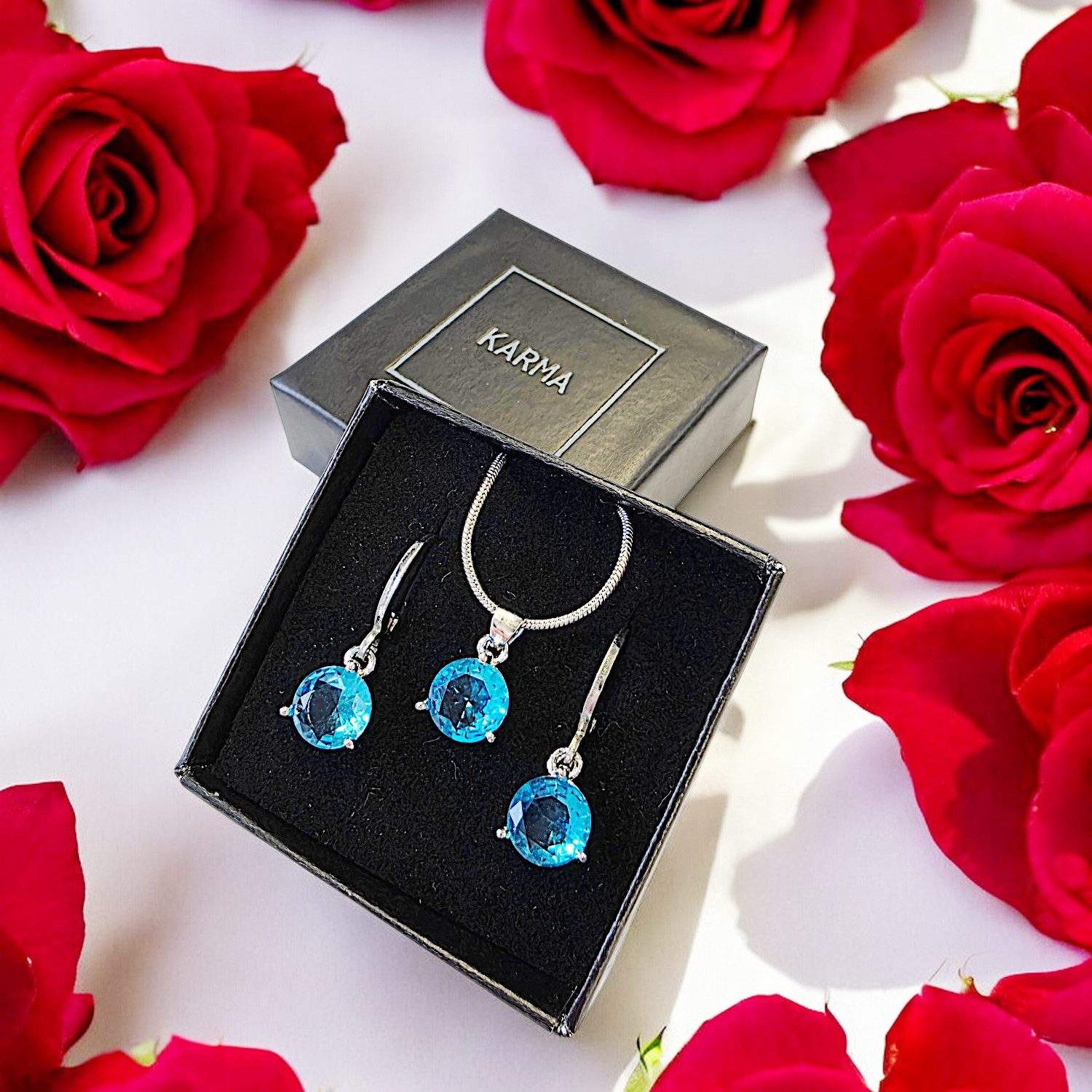 KARMA Schmuckset Damen Schmuckset mit funkelnden Kristallen Silber Rosa Rot günstig online kaufen