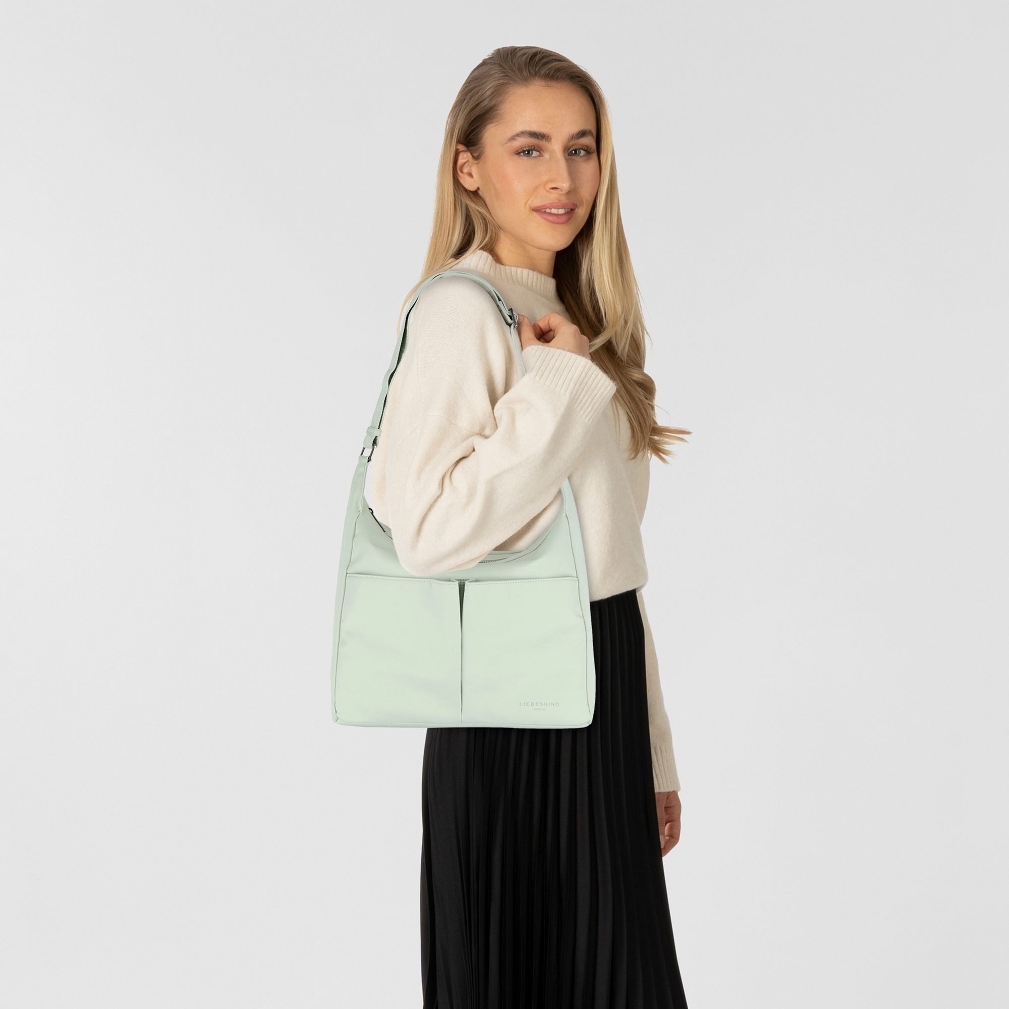 Liebeskind Berlin Schultertasche Hera, Nylon günstig online kaufen