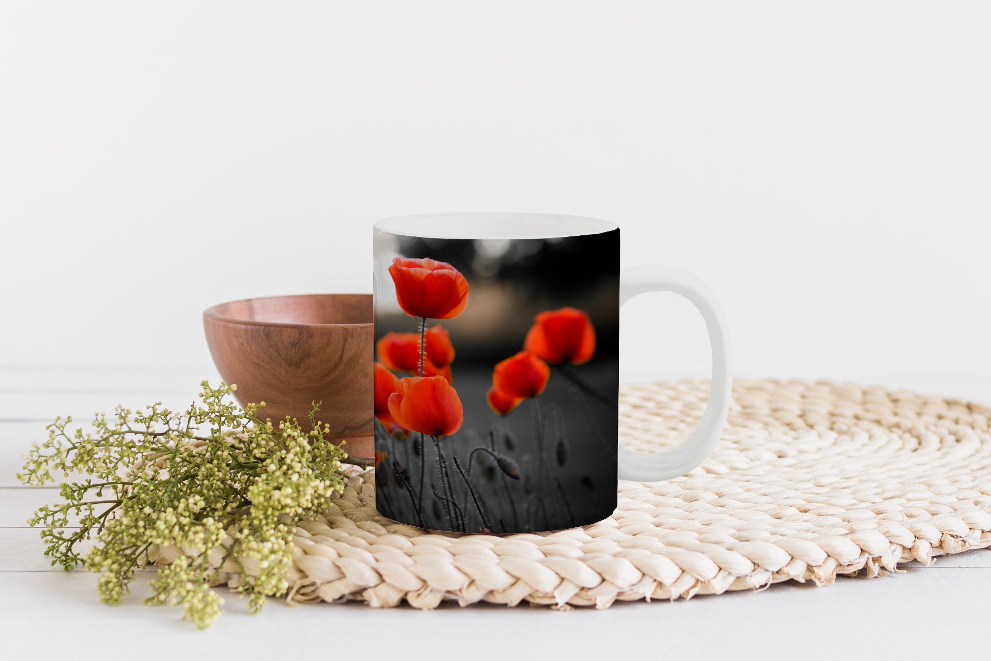MuchoWow Tasse Wilde rote Kaffeetassen, mit und Becher, schwarzem Teetasse, Teetasse, Feld Mohnblumen weißem, großen Keramik, einem Geschenk auf