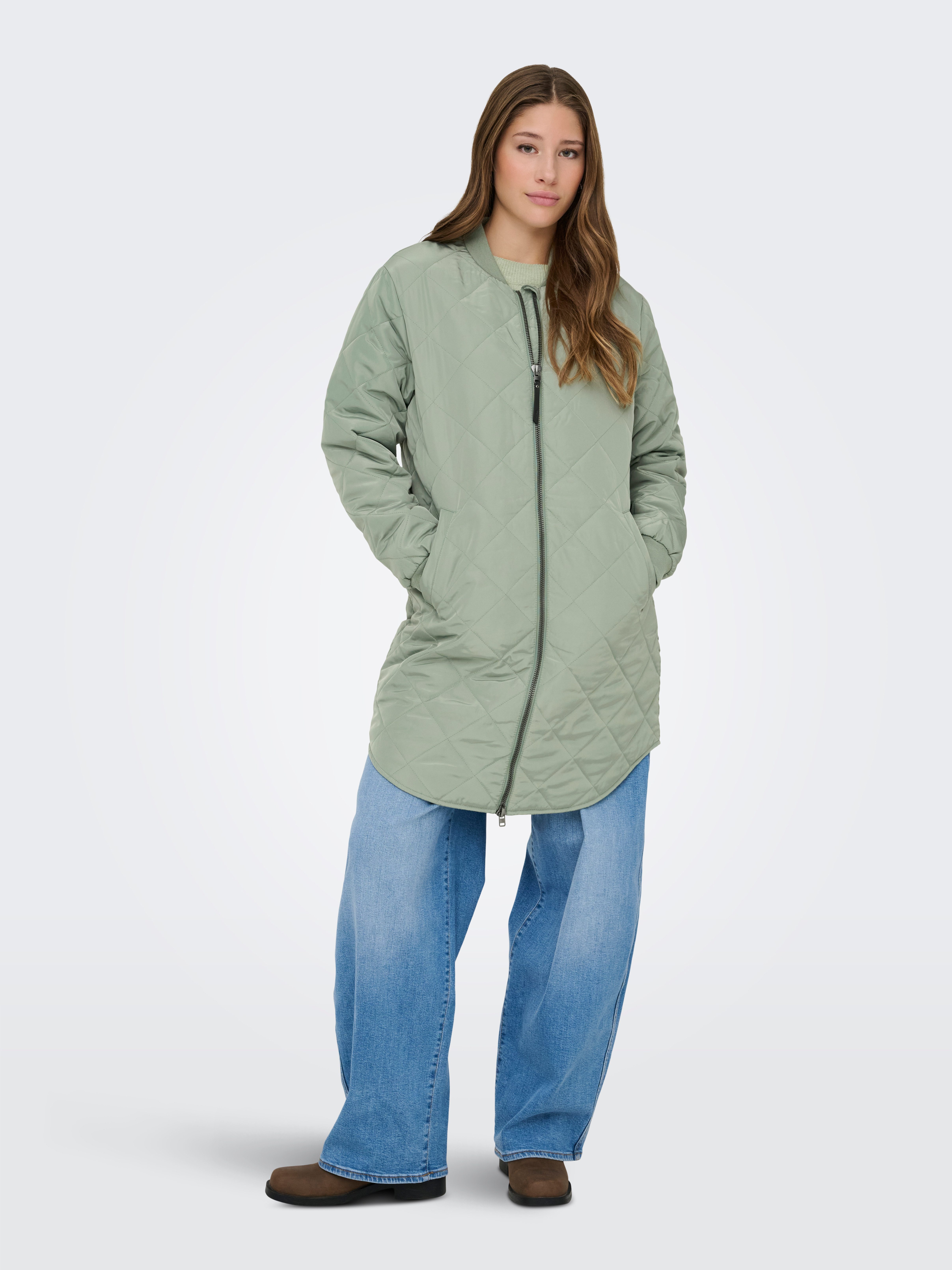 ONLY Steppmantel ONLJESSICA QUILTED COAT ZIP CC OTW Kunstfaser, Baseball Style – Bild 4 von 5