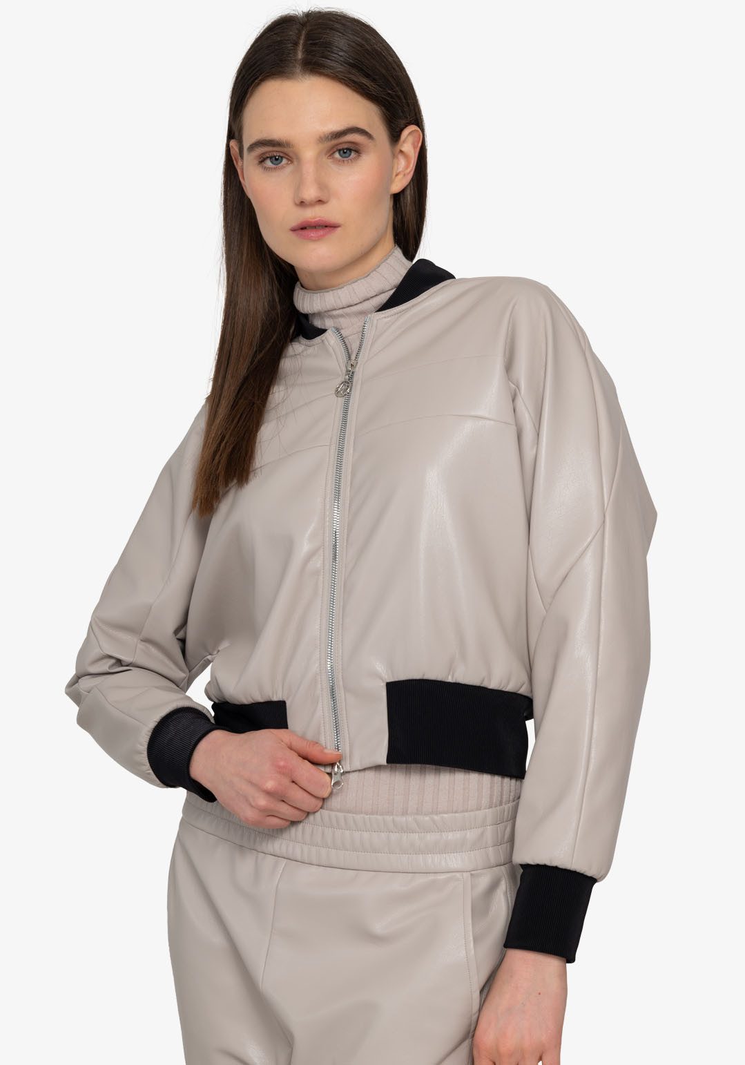 Sportalm Kitzbühel Lederimitatjacke mit kontrastfarbenen Bündchen günstig online kaufen