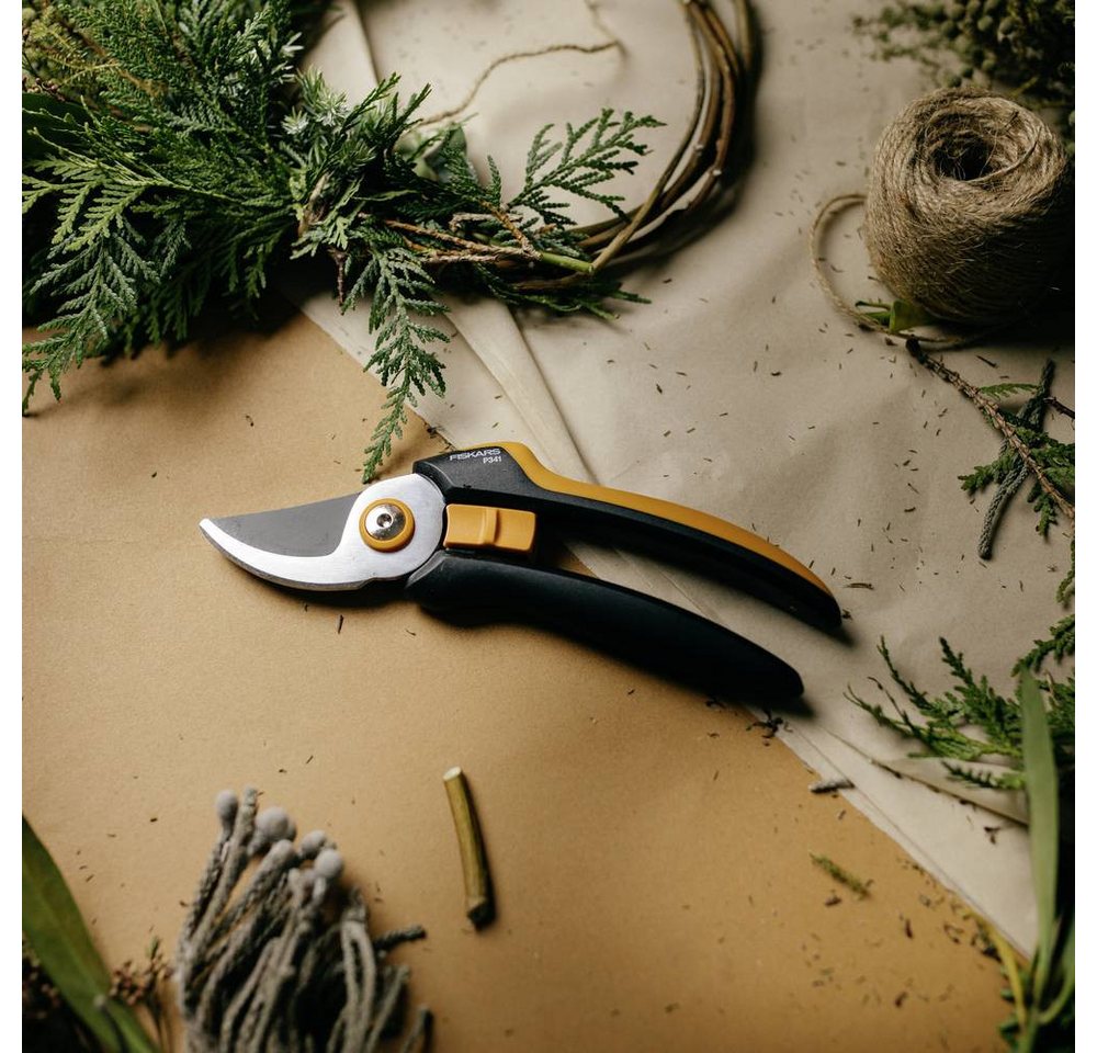 Thumbnail - Fiskars Gartenschere Solid™ L Bypass-Gartenschere P341